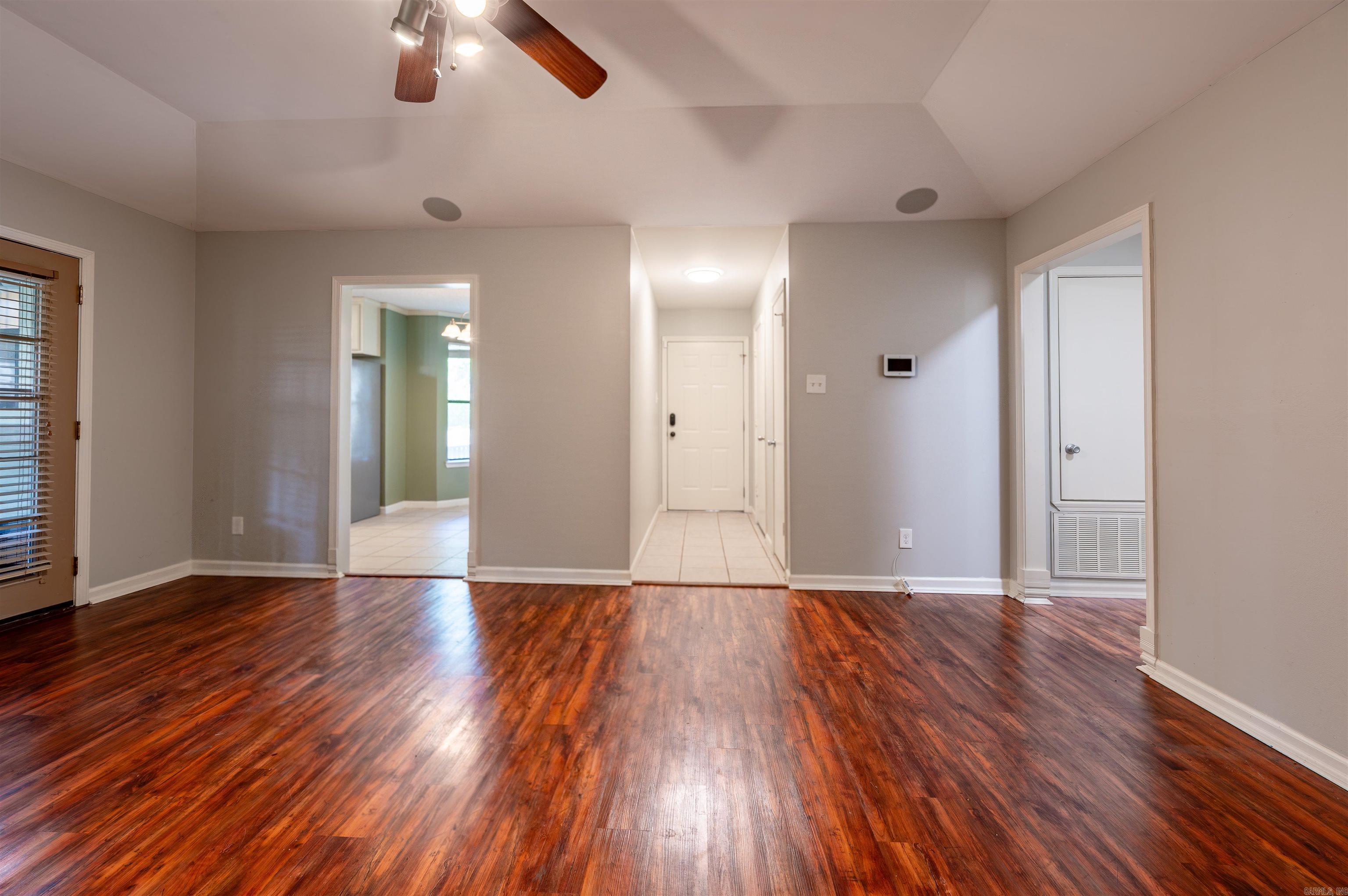 125 Spring Oak Drive Property Photo 3
