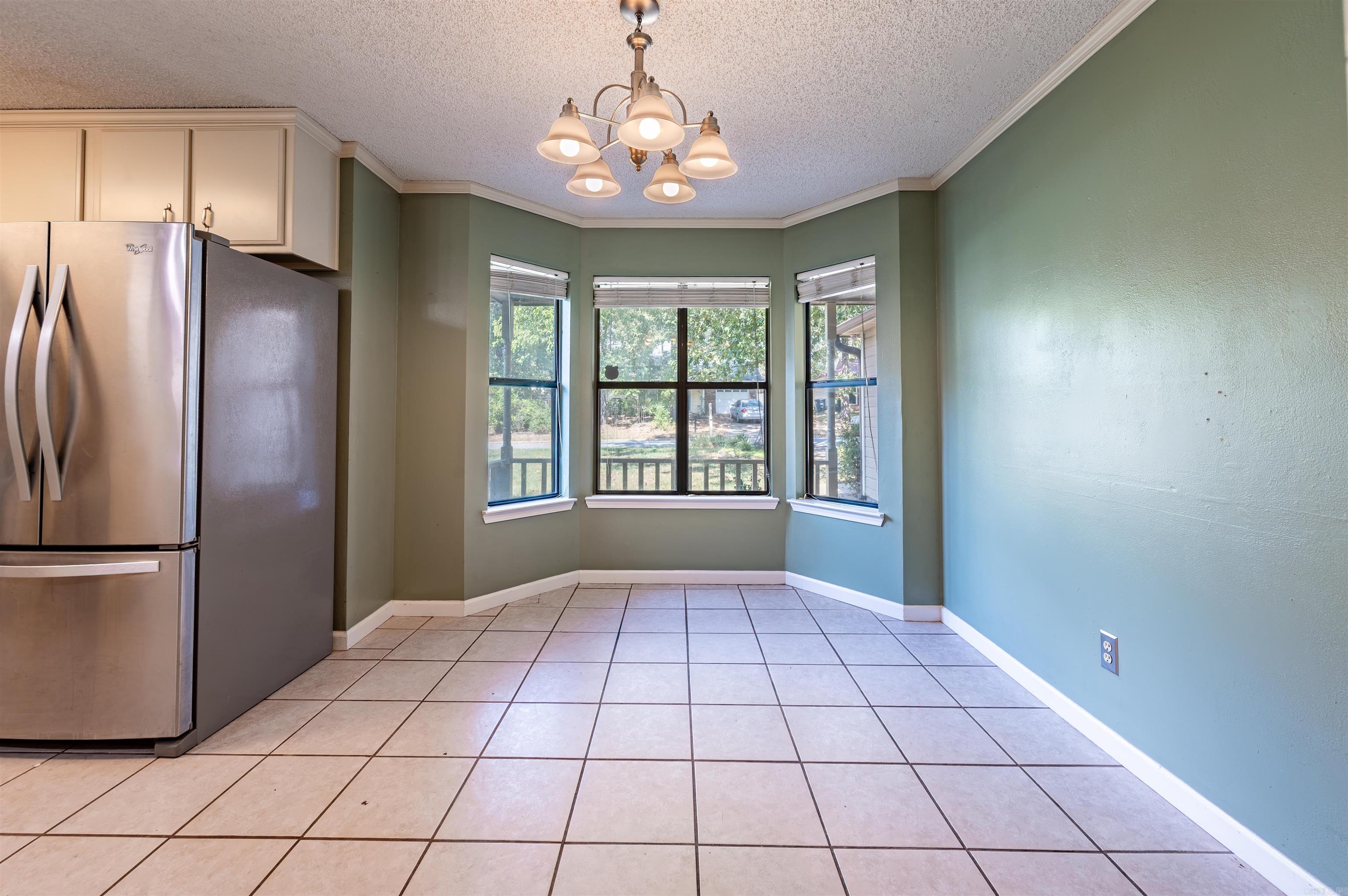 125 Spring Oak Drive Property Photo 8