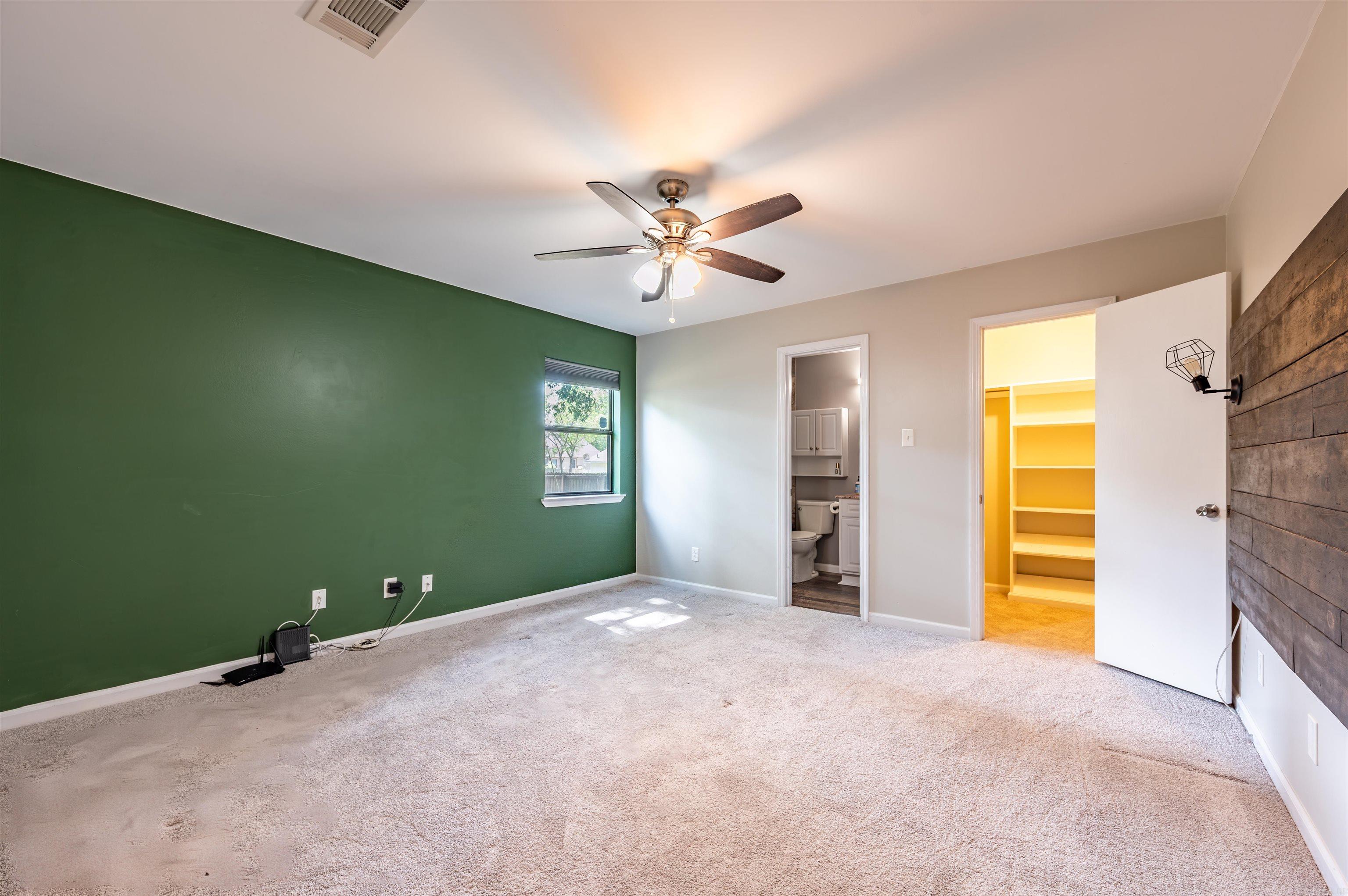 125 Spring Oak Drive Property Photo 13
