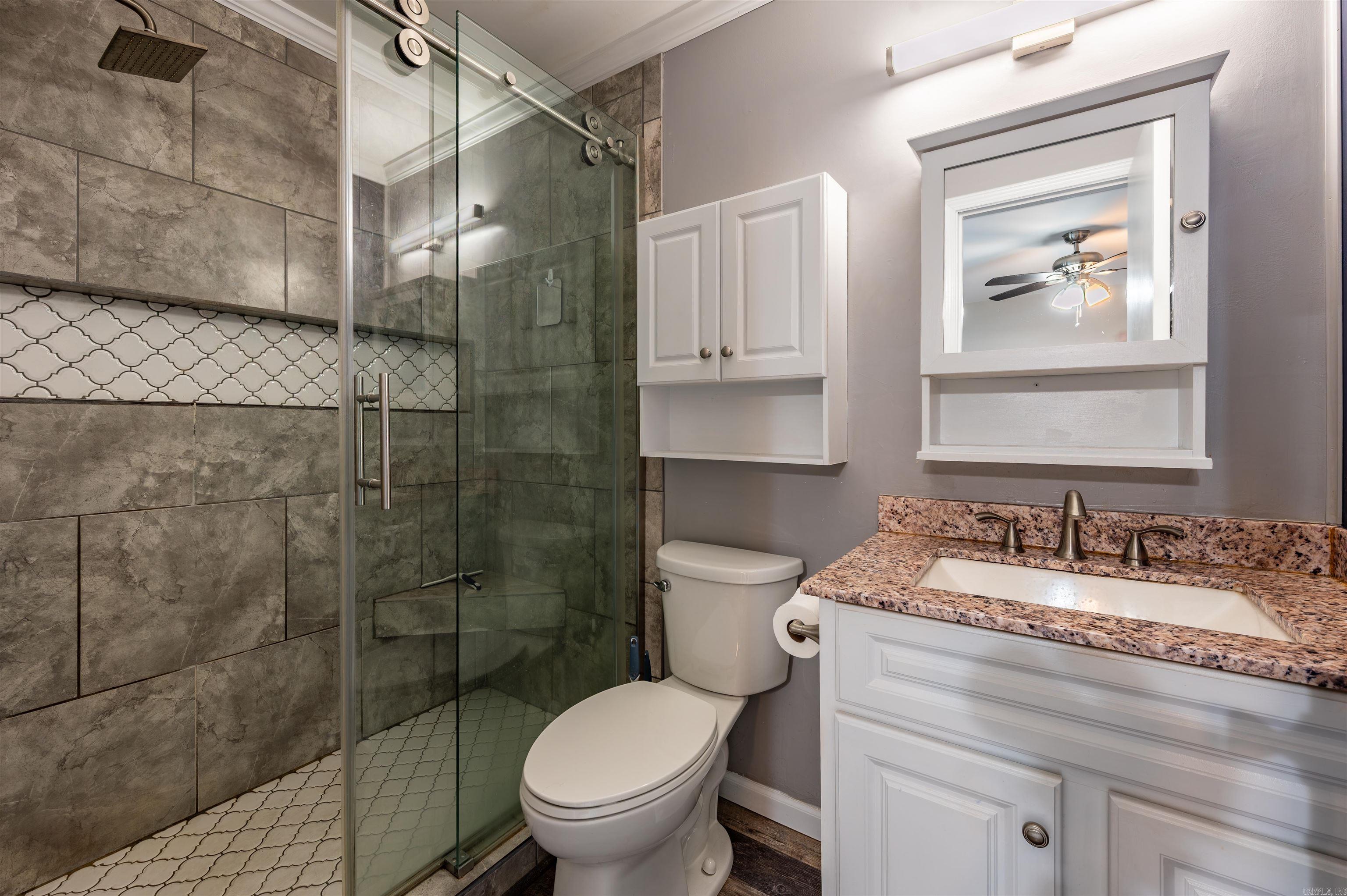 125 Spring Oak Drive Property Photo 15