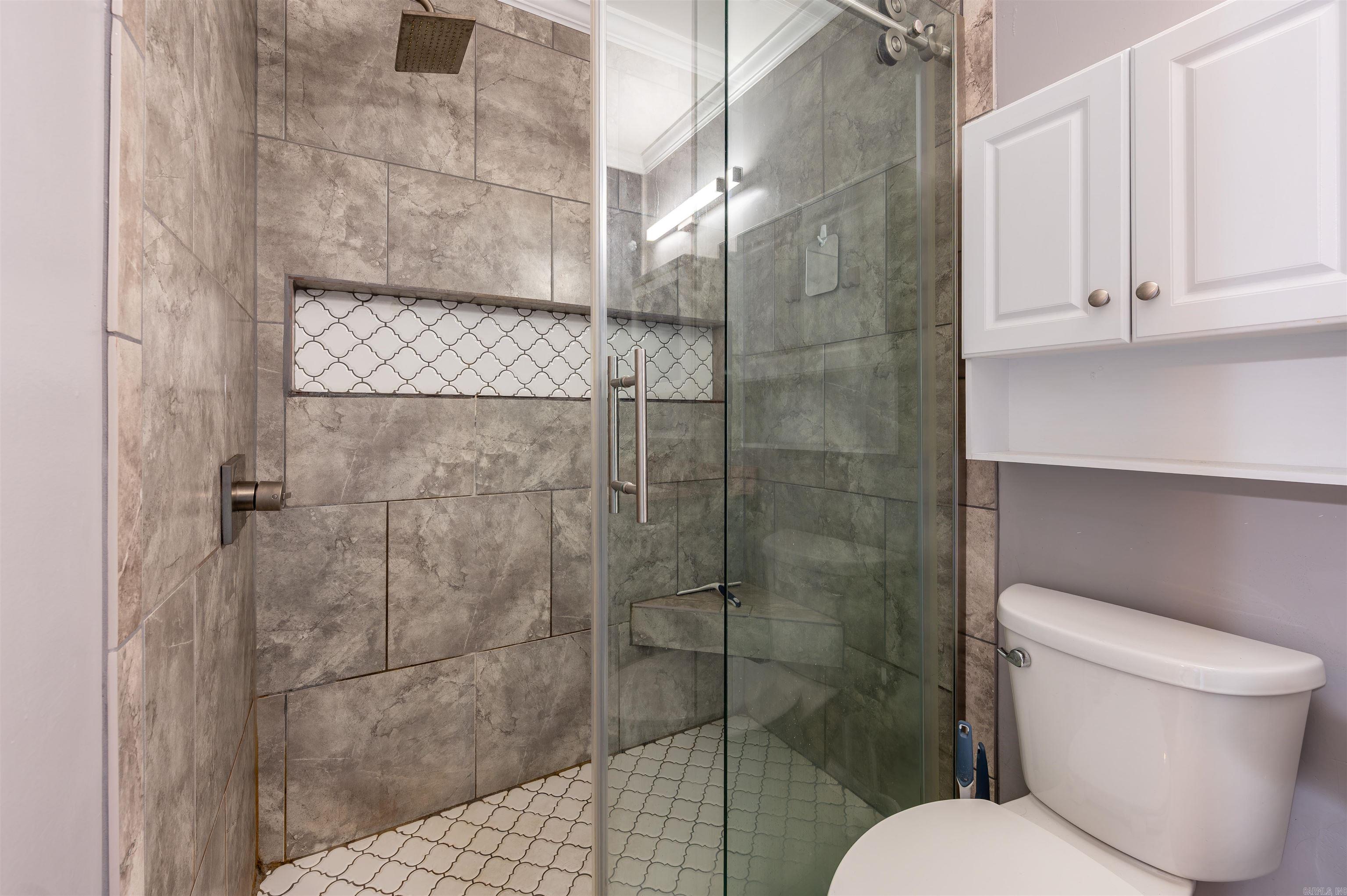 125 Spring Oak Drive Property Photo 16