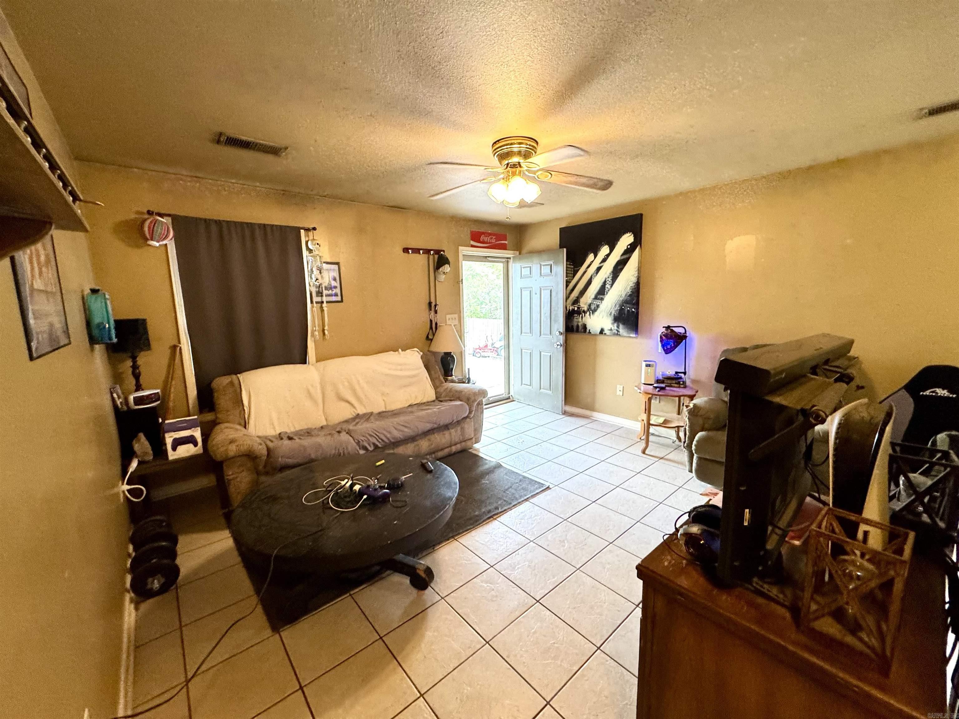 404 Scott Street Property Photo 12