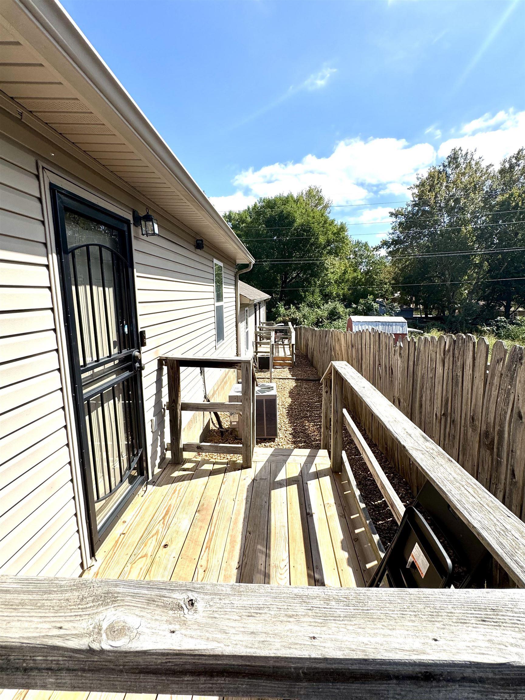 404 Scott Street Property Photo 30