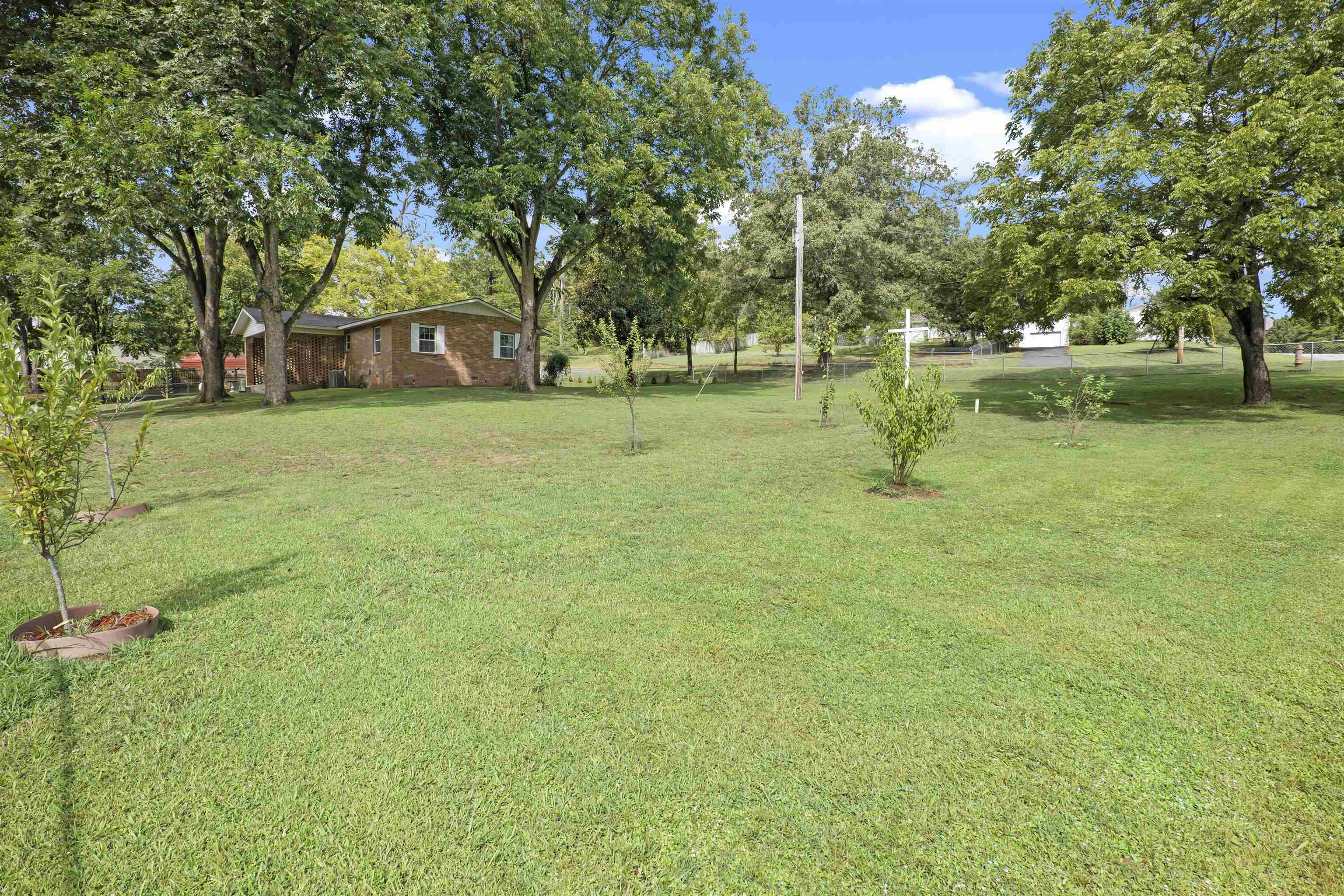 215 W Main Street Property Photo 32
