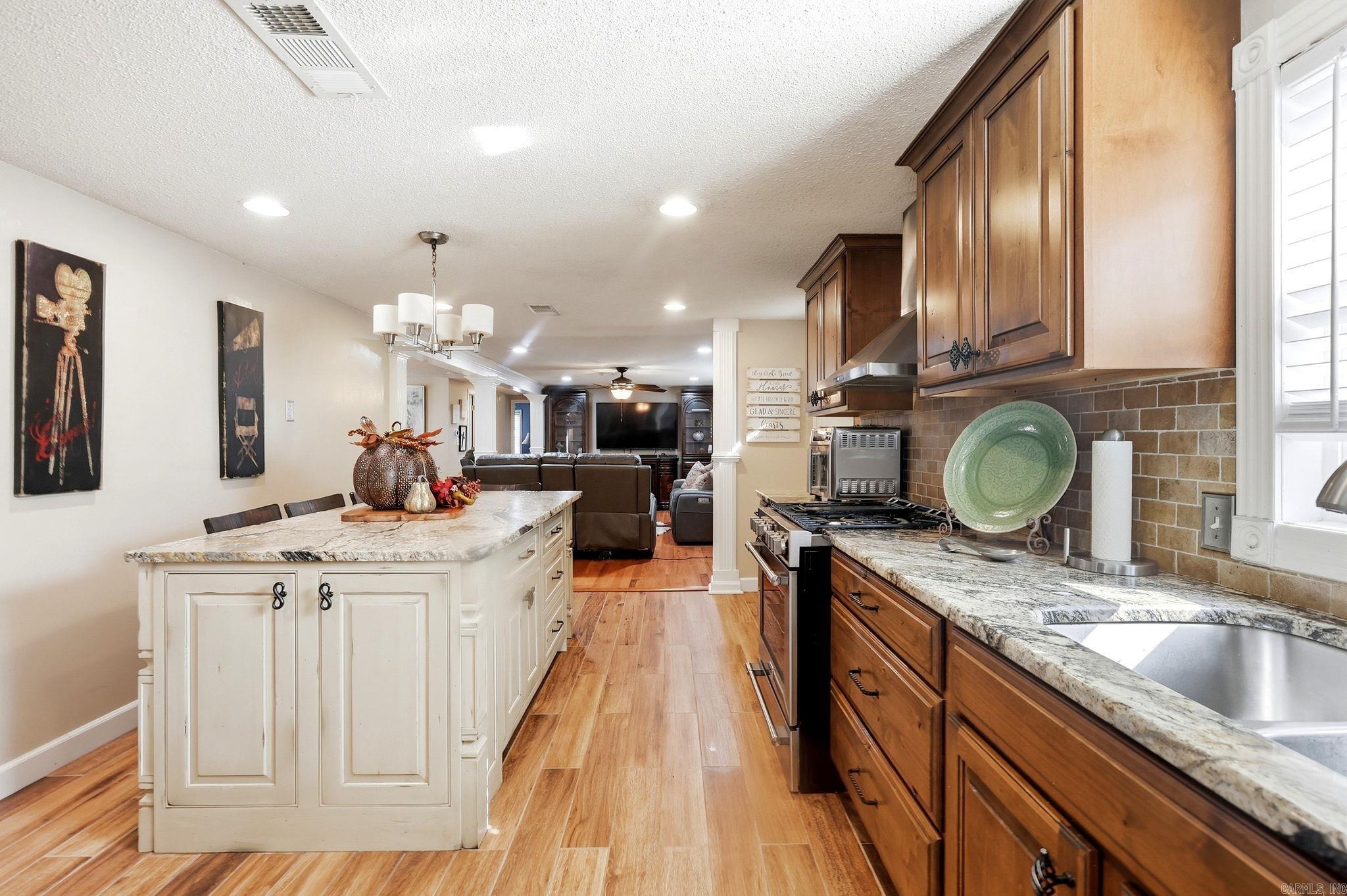 16421 Highway 365 S Property Photo 13