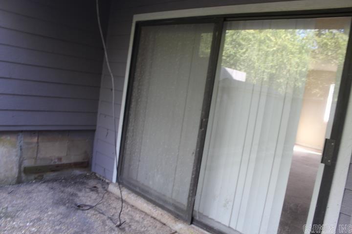 2001 Reservoir 14 Property Photo 6