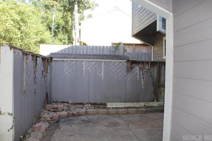 2001 Reservoir 14 Property Photo 7