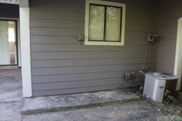 2001 Reservoir 14 Property Photo 10
