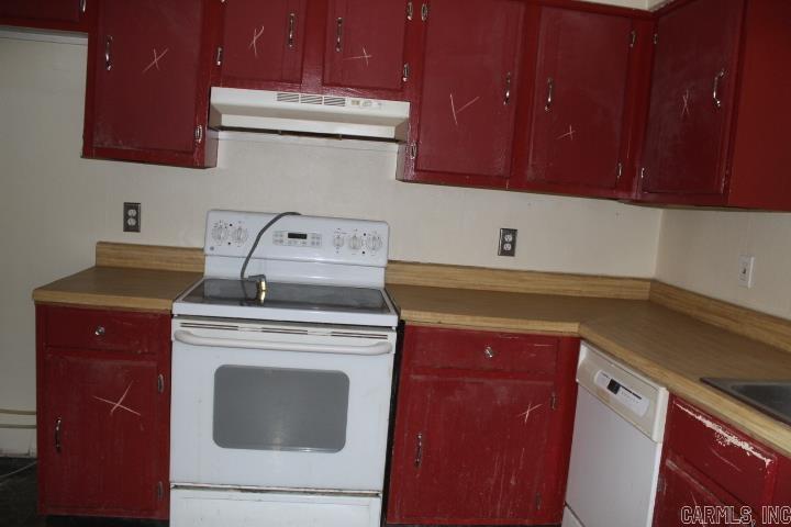 2001 Reservoir 14 Property Photo 20