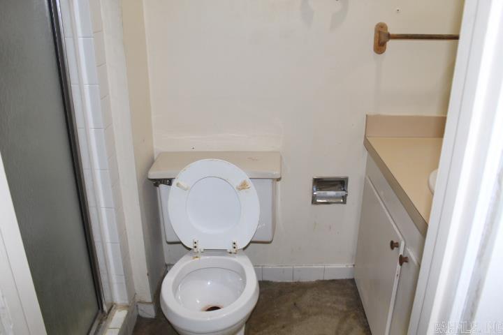 2001 Reservoir 14 Property Photo 34