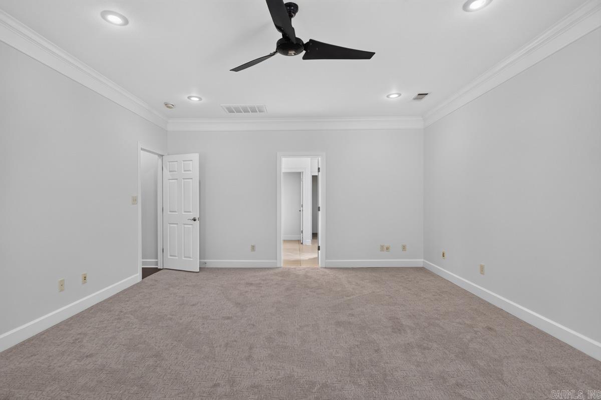 20 Latour Property Photo 25