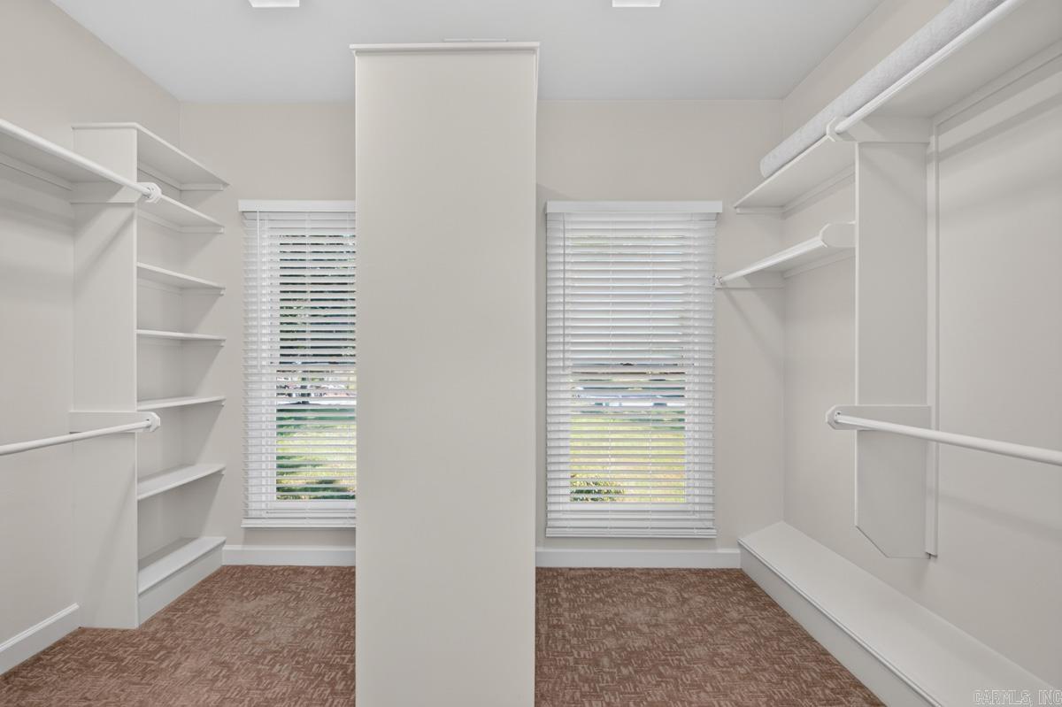 20 Latour Property Photo 29