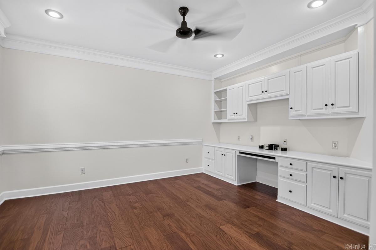 20 Latour Property Photo 30