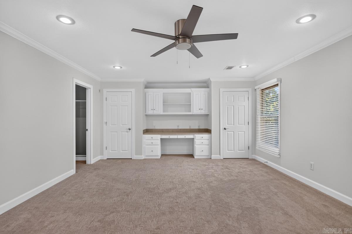 20 Latour Property Photo 33
