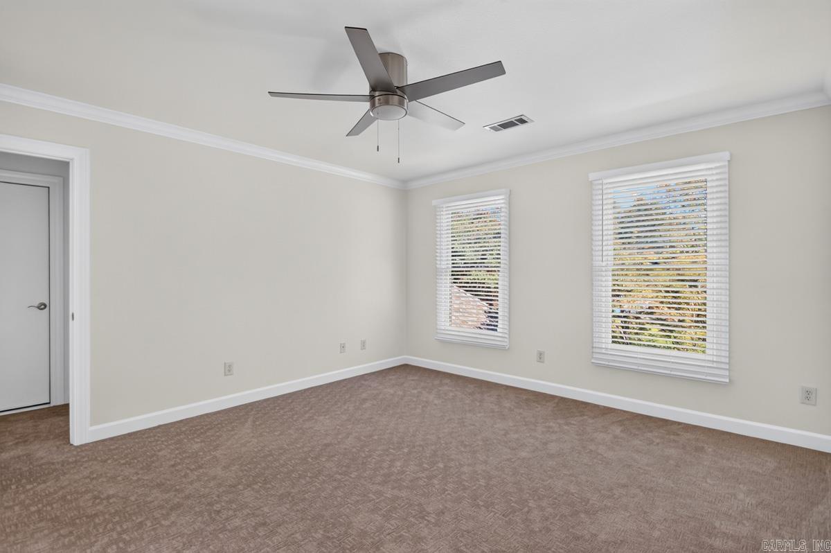 20 Latour Property Photo 39