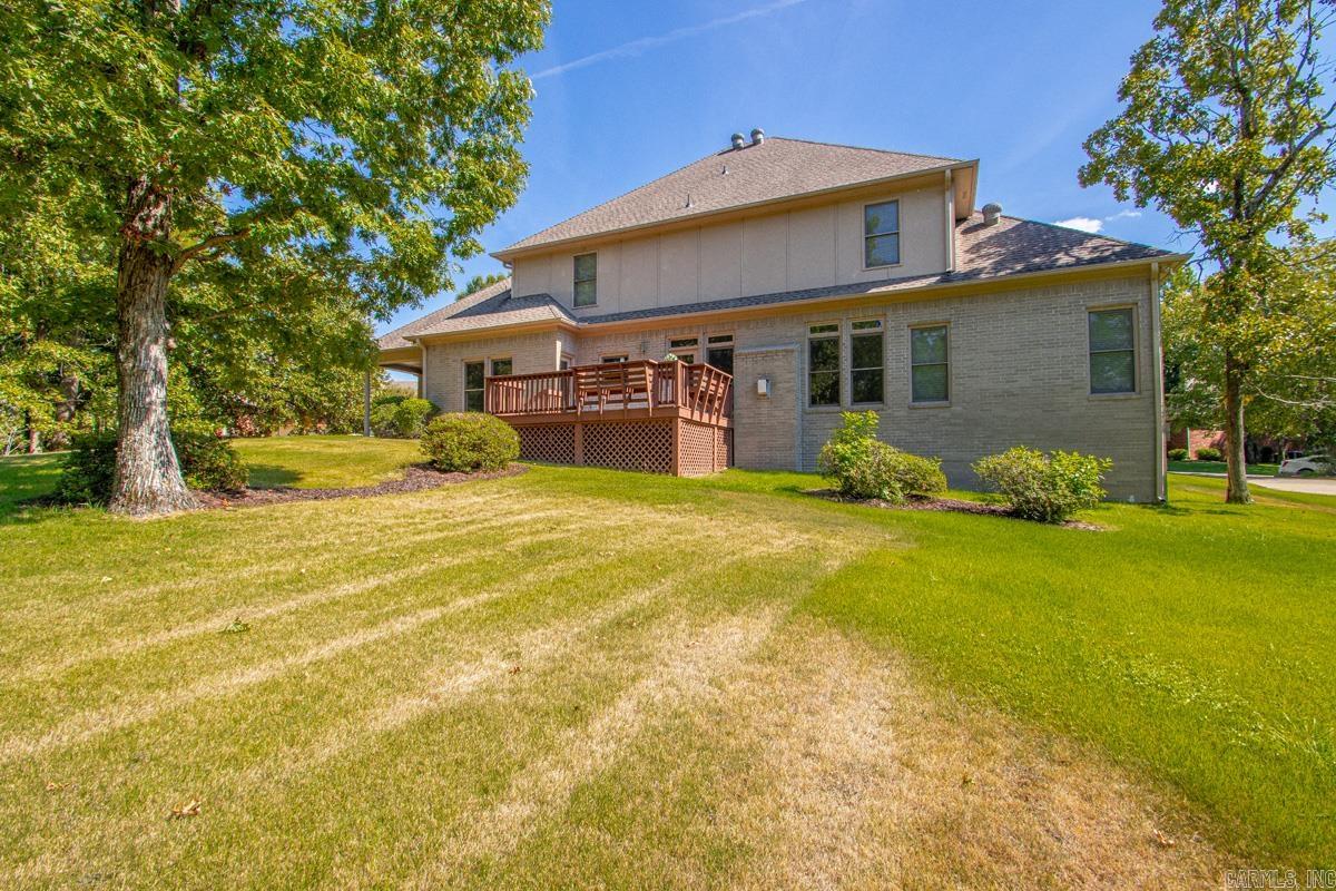 20 Latour Property Photo 43