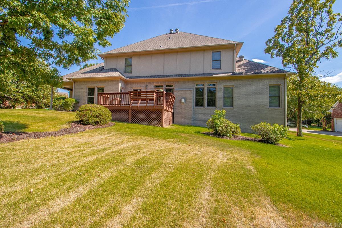 20 Latour Property Photo 44