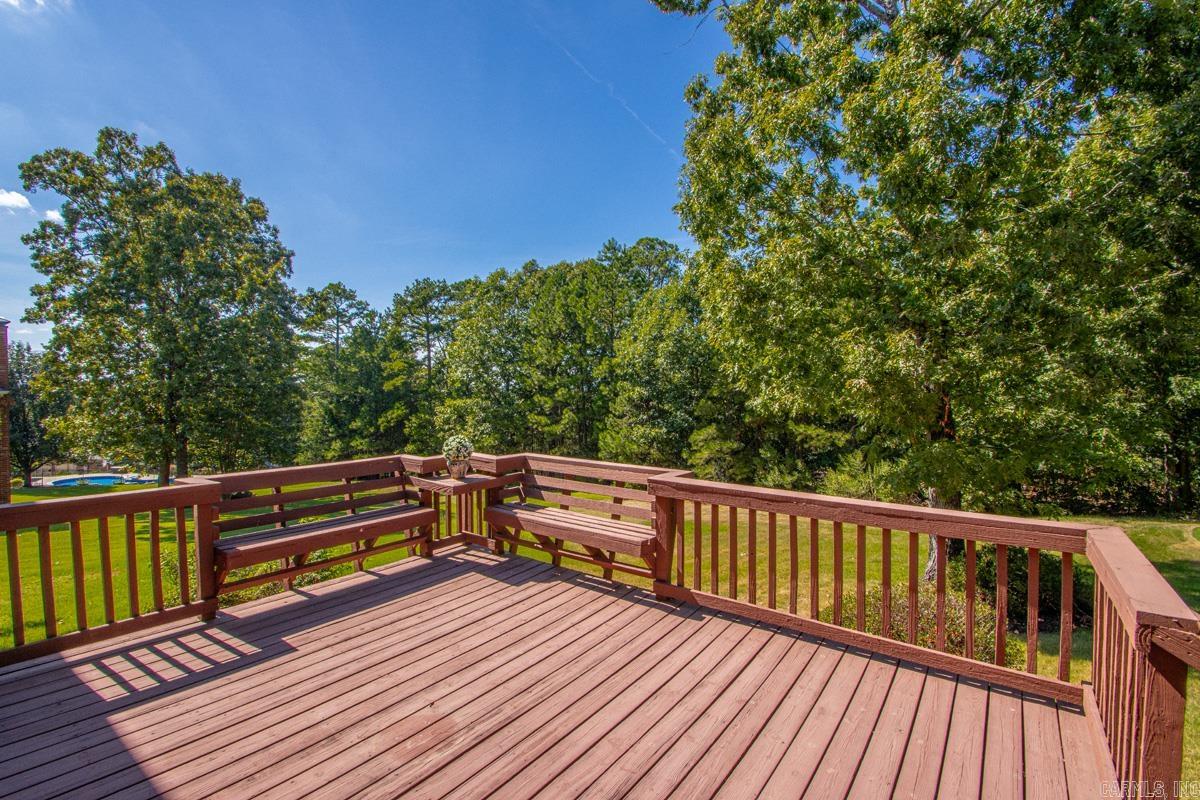 20 Latour Property Photo 46