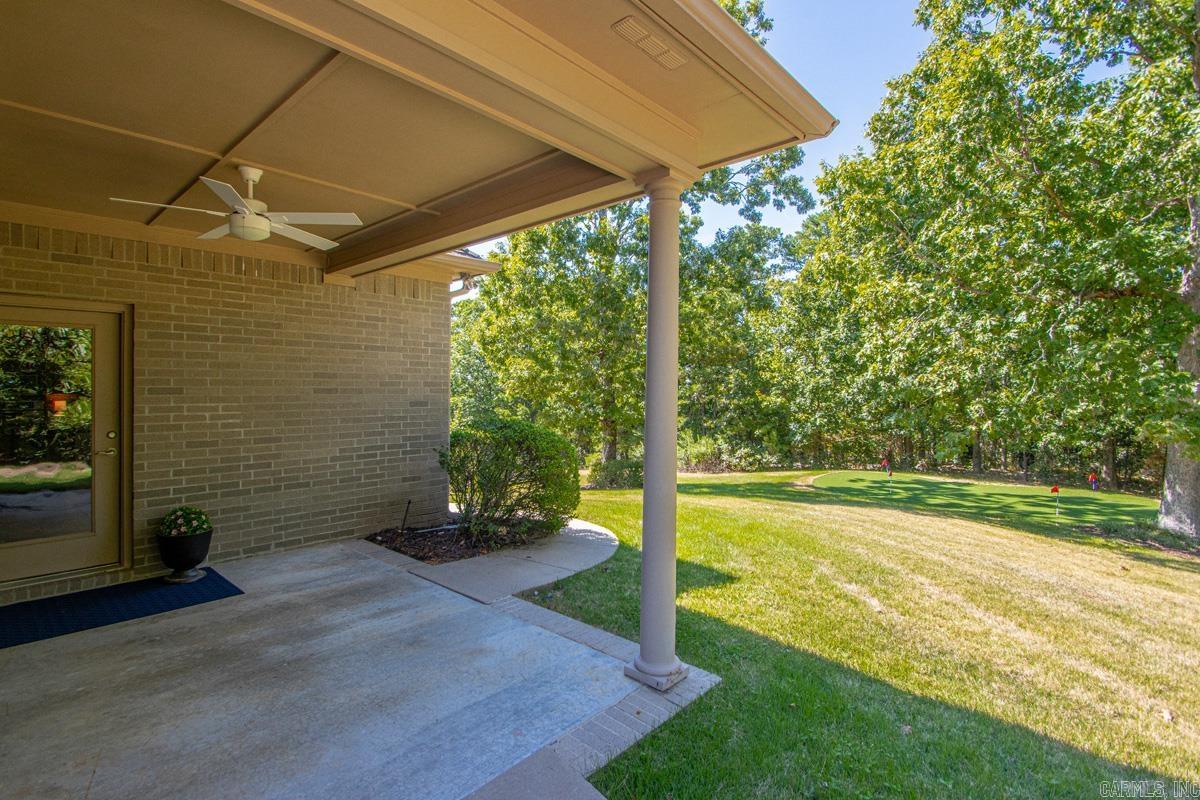 20 Latour Property Photo 49