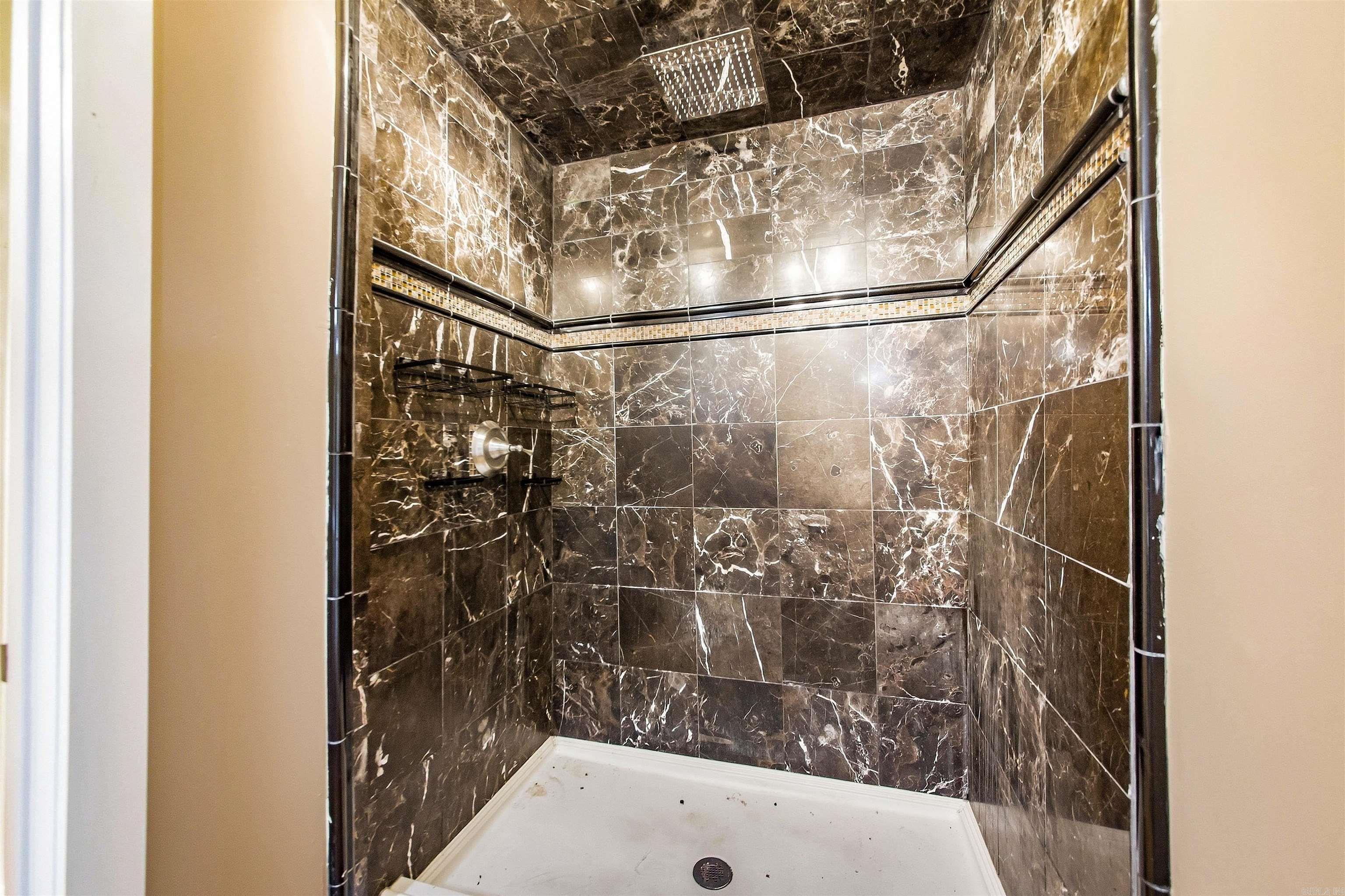 6233 Reeves Lane Property Photo 18