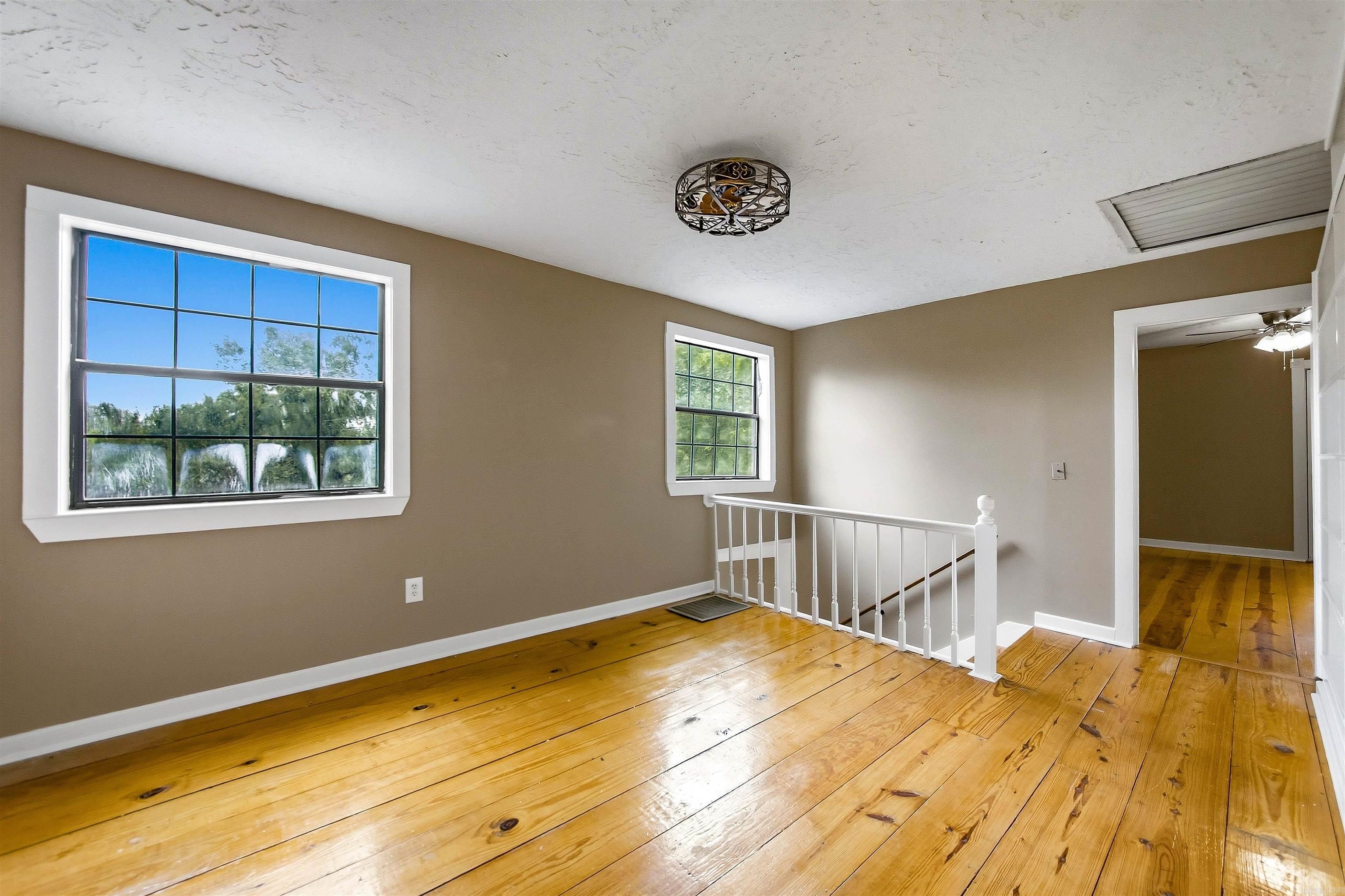 6233 Reeves Lane Property Photo 23