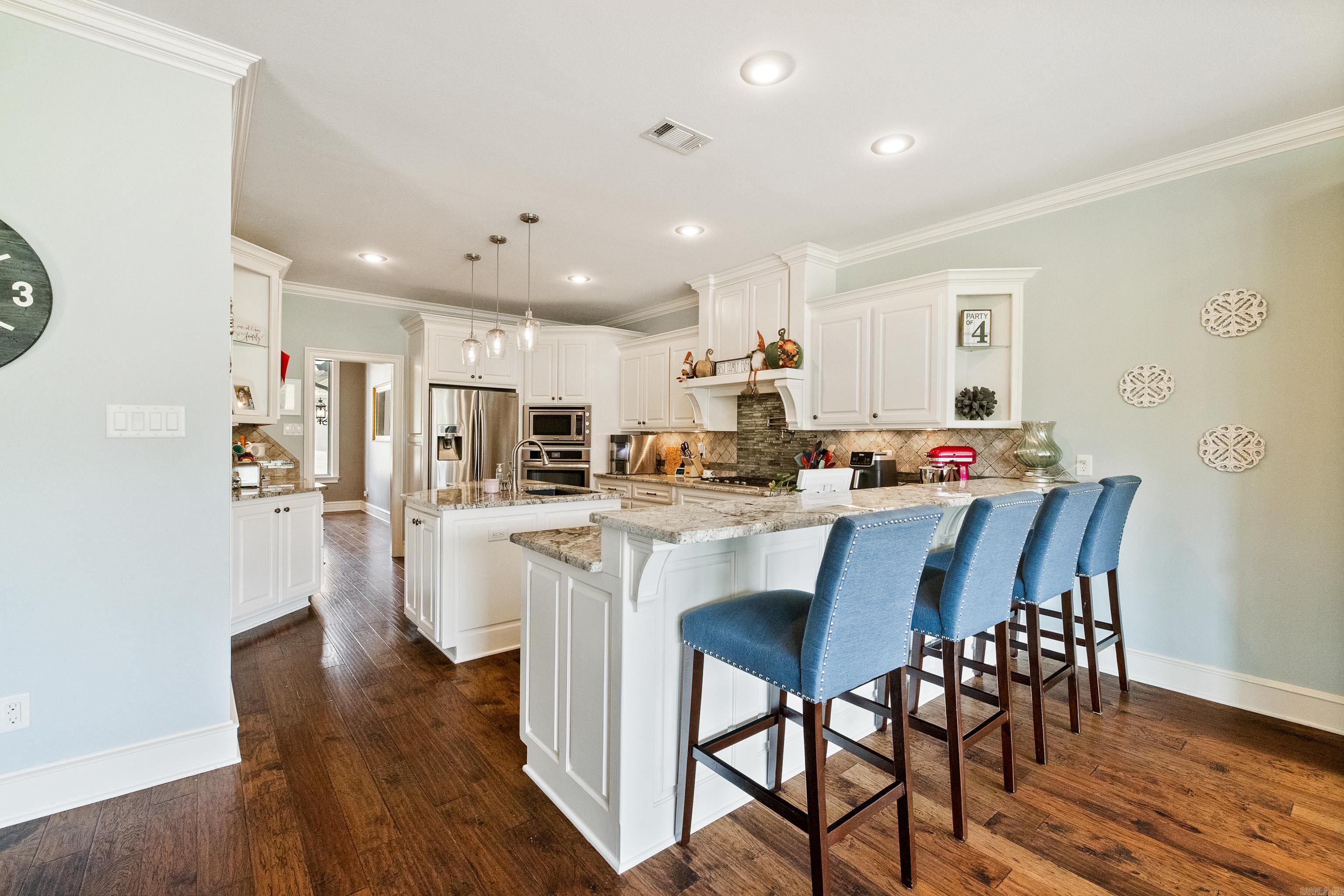 7304 Palm Beach Avenue Property Photo 8