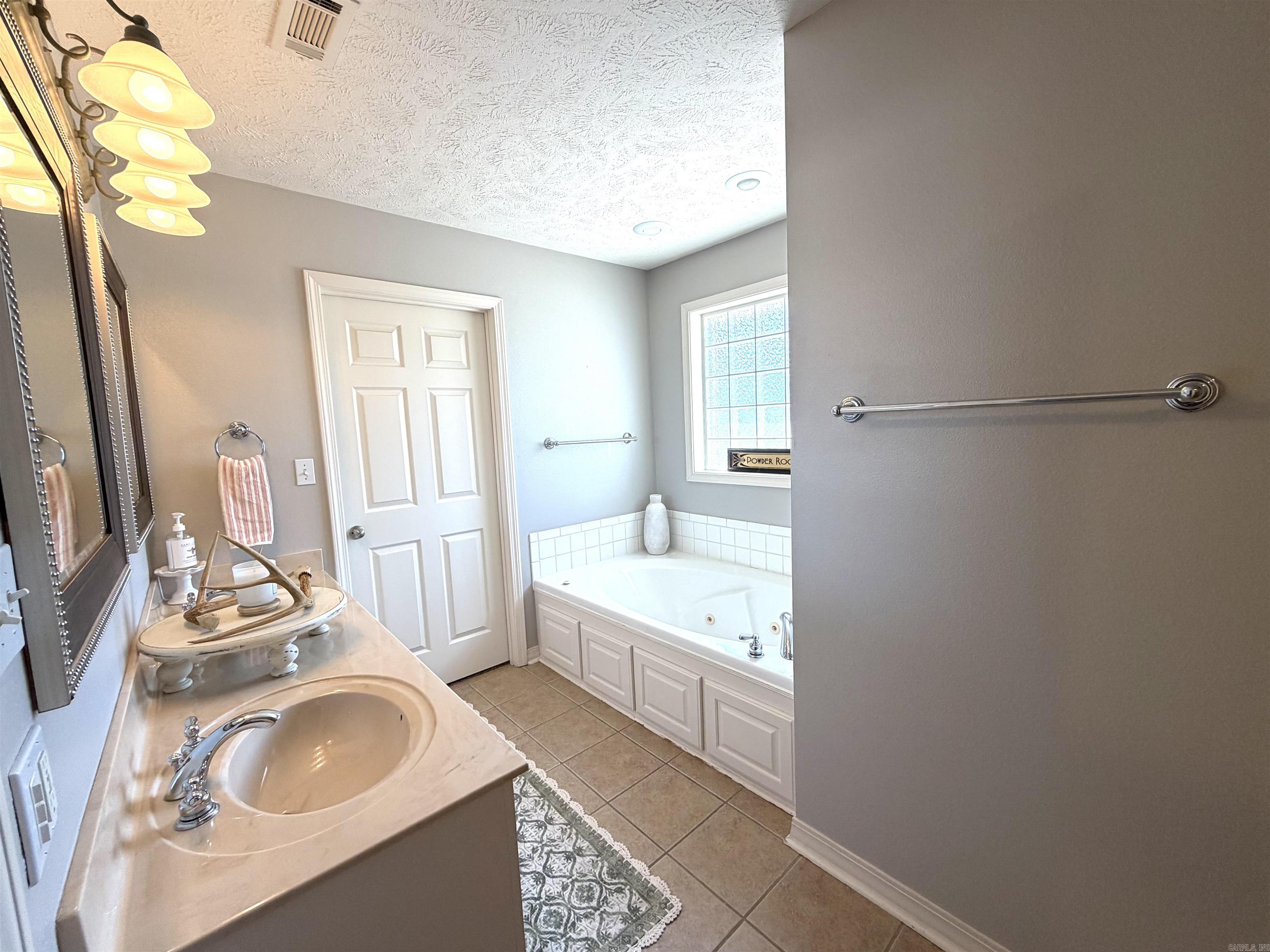 216 Linda Kay Circle Property Photo 24