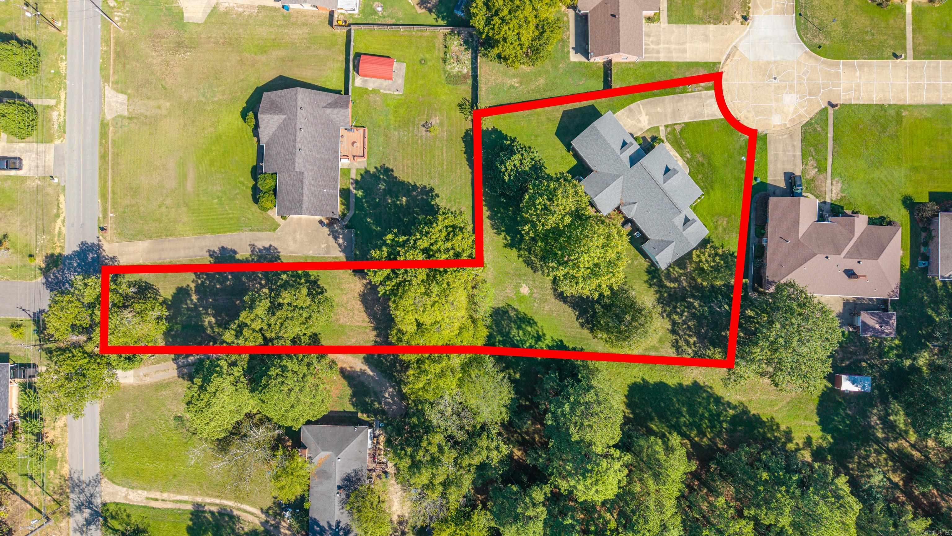 1724 Regency Drive Property Photo 4