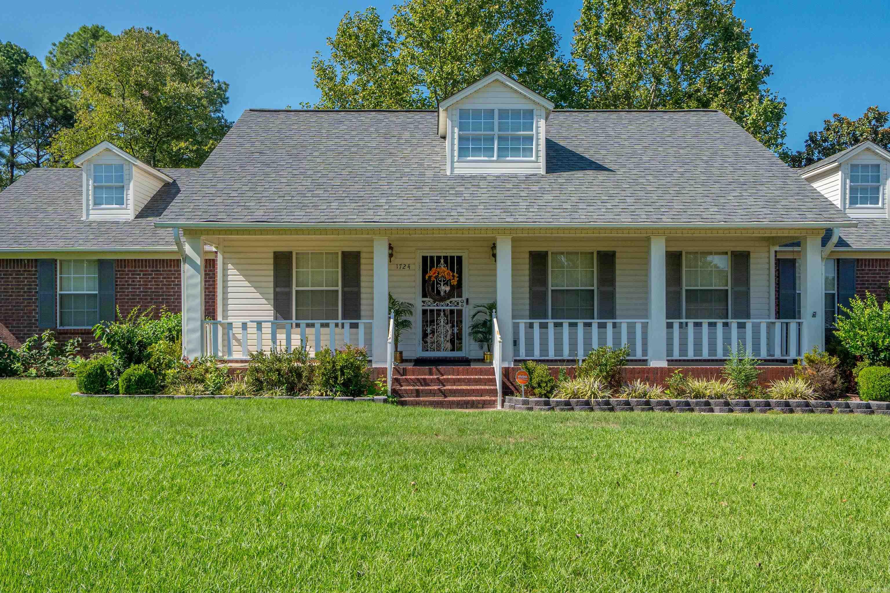 1724 Regency Drive Property Photo 49