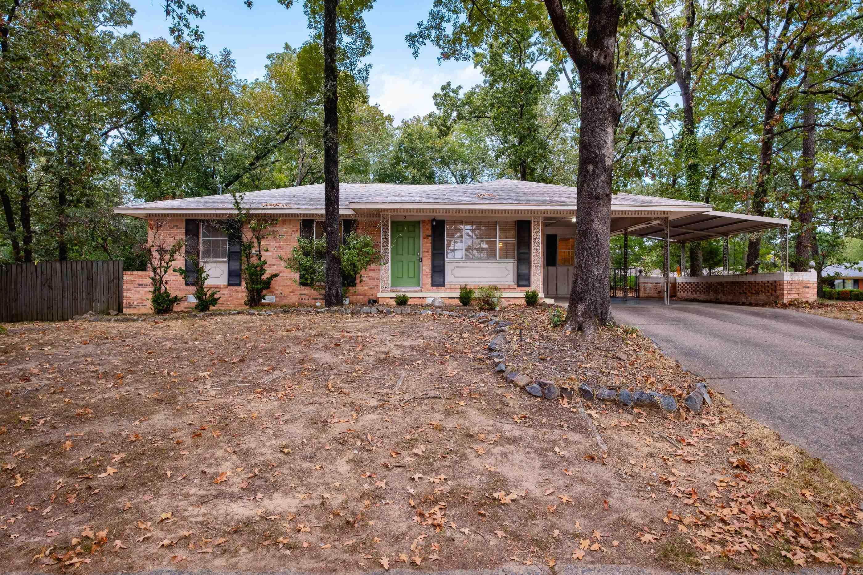 2 Lawrence Drive Property Photo 1