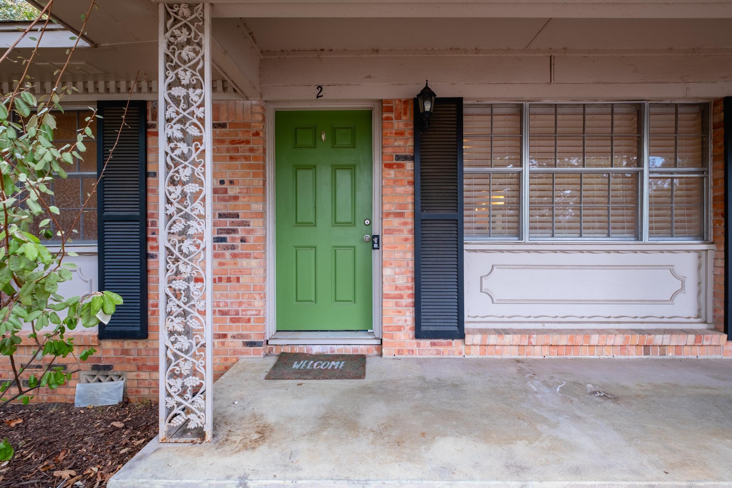 2 Lawrence Drive Property Photo 5