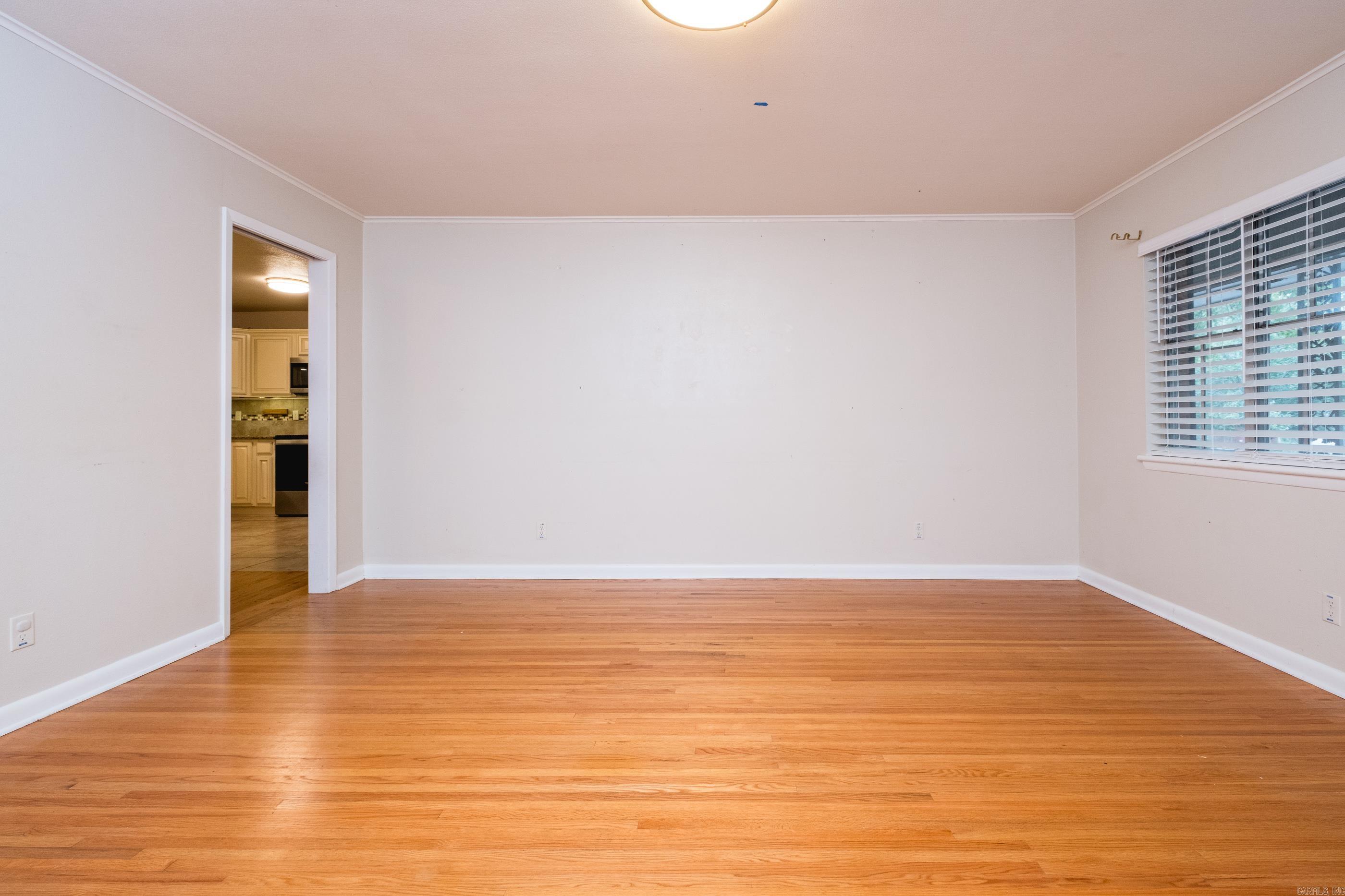 2 Lawrence Drive Property Photo 14