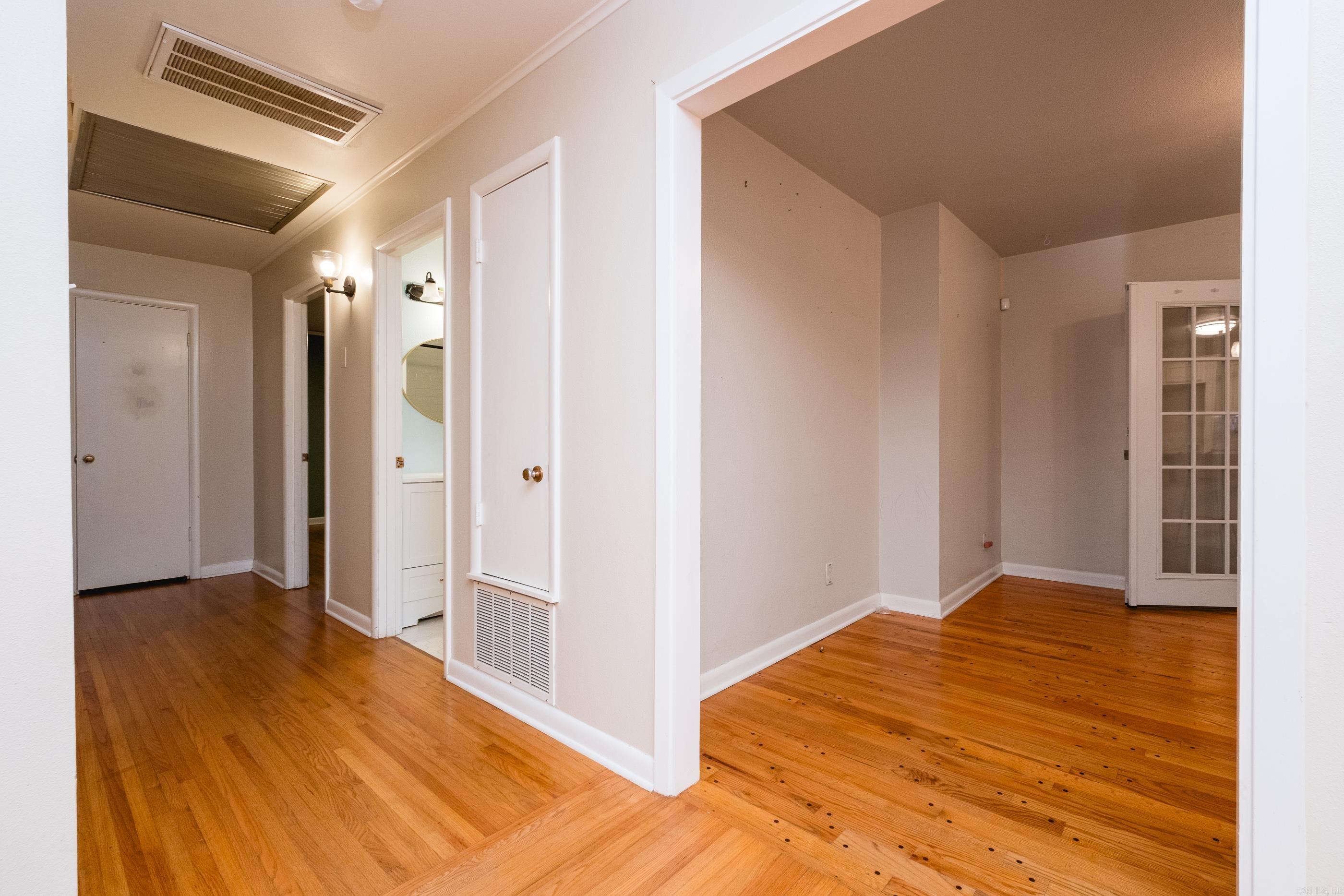 2 Lawrence Drive Property Photo 15