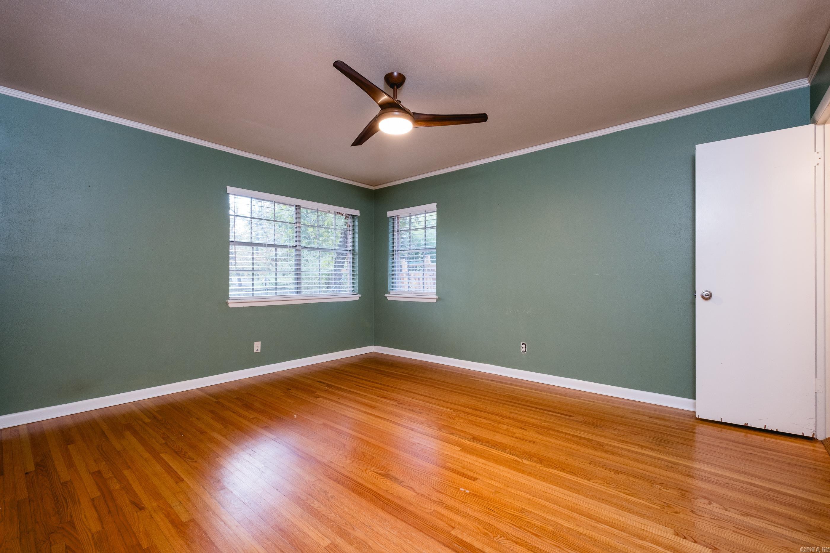 2 Lawrence Drive Property Photo 30