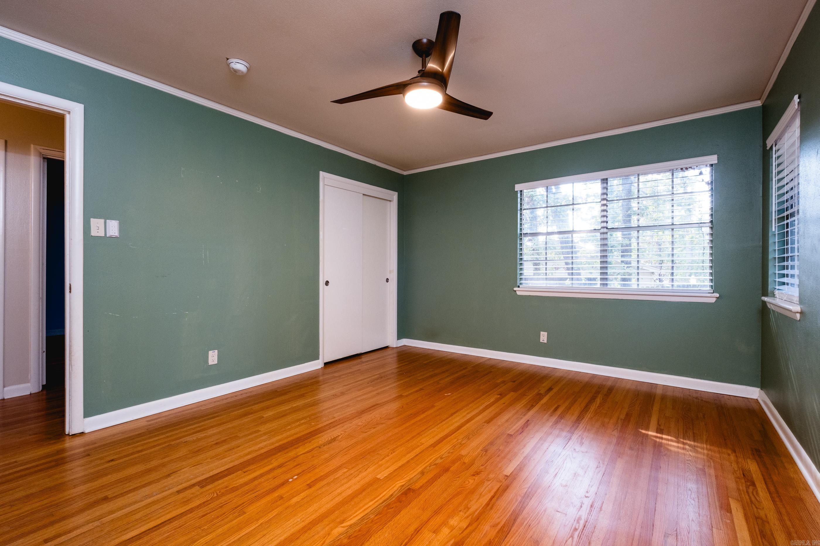 2 Lawrence Drive Property Photo 32