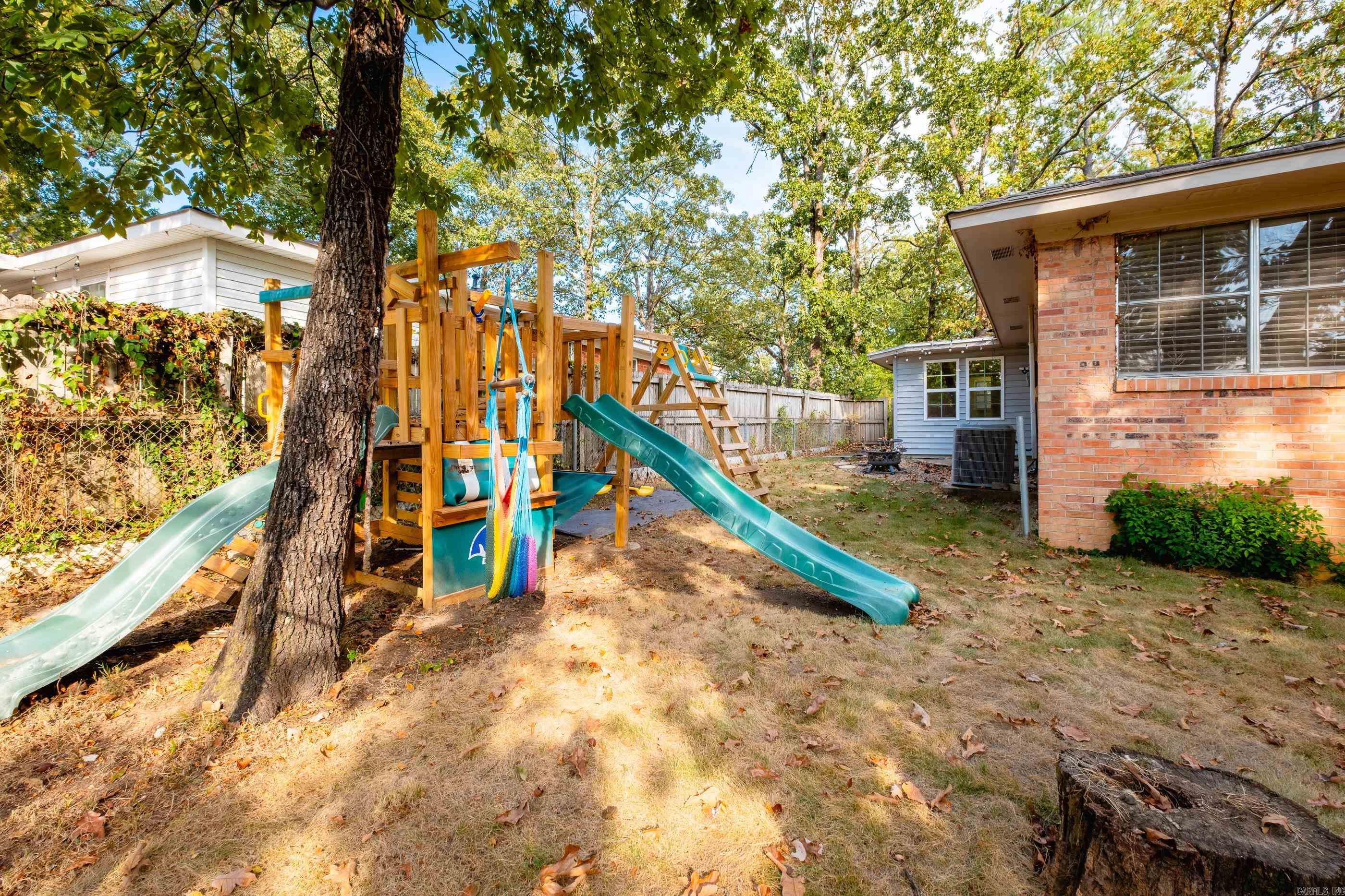 2 Lawrence Drive Property Photo 46