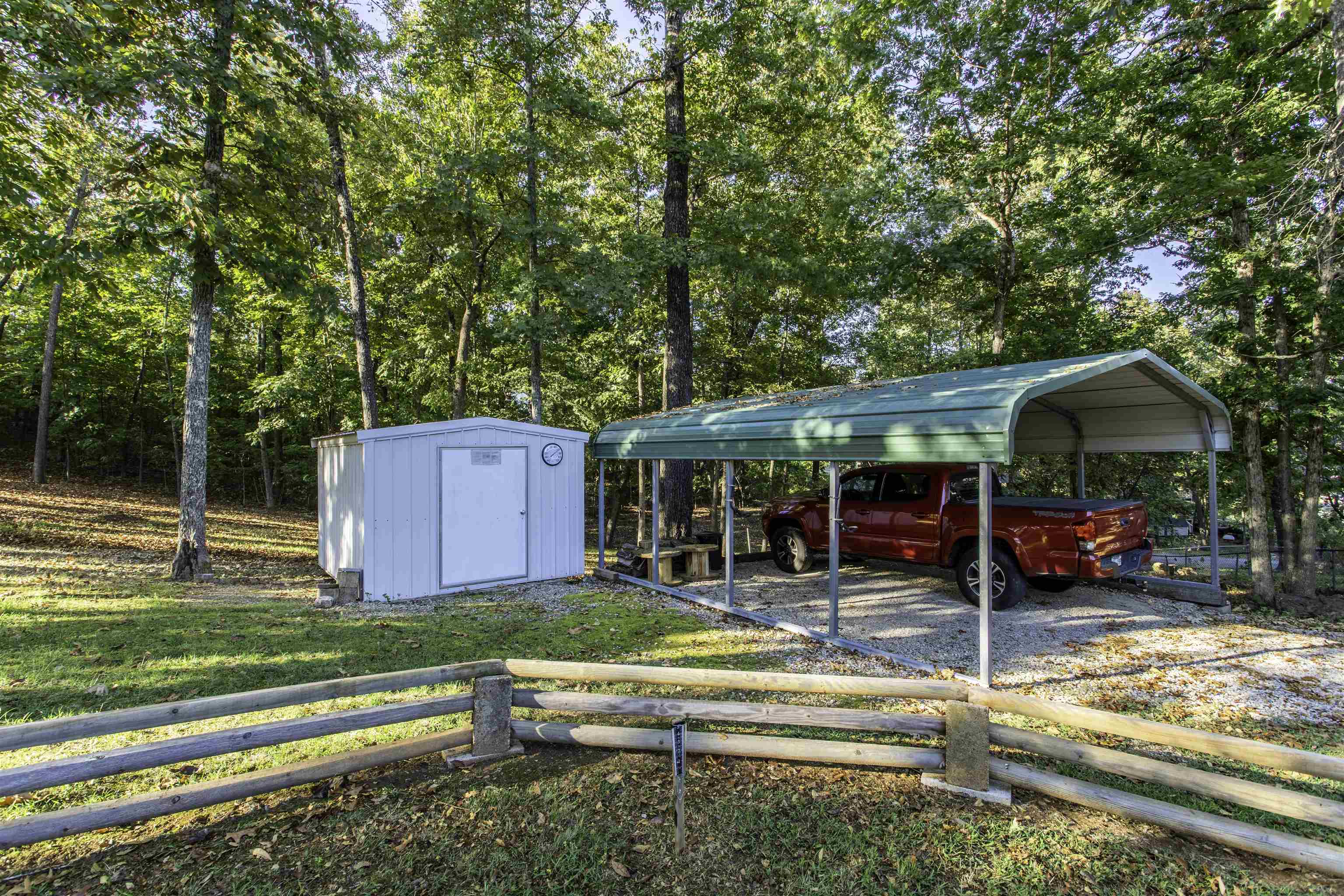22 Wyandotte Drive Property Photo 8