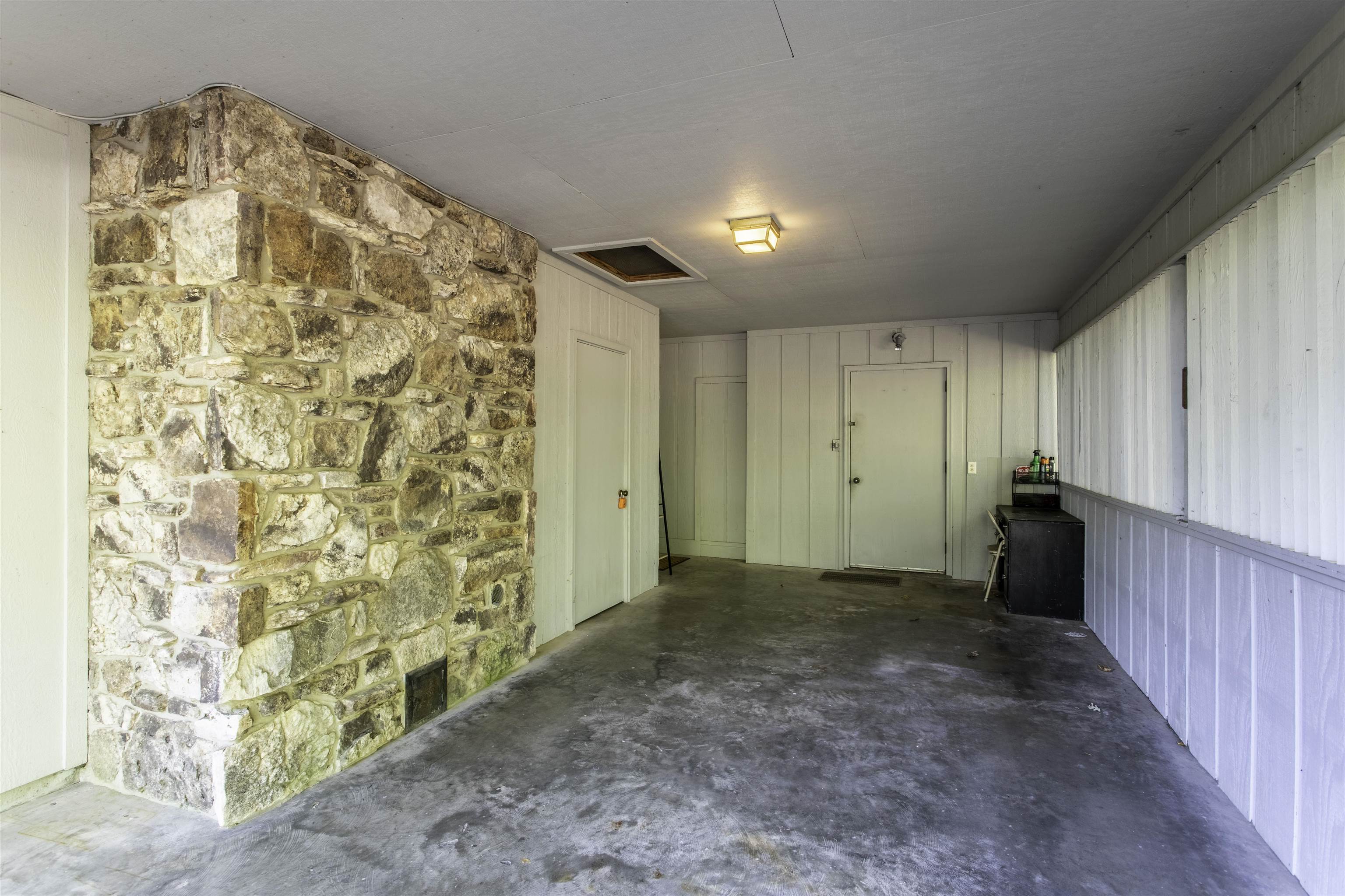 22 Wyandotte Drive Property Photo 13