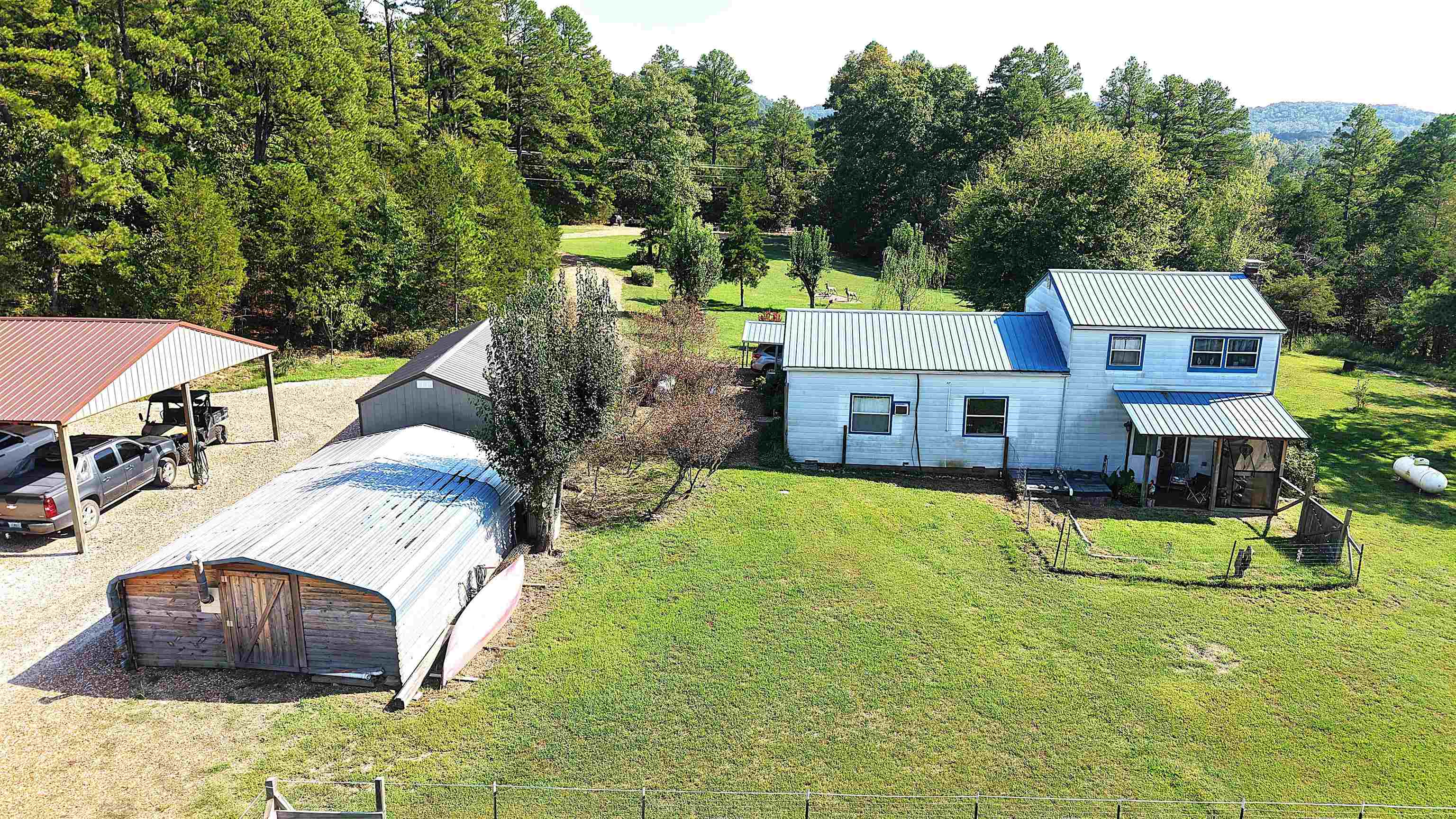 1172 S Boswell Road Property Photo 3