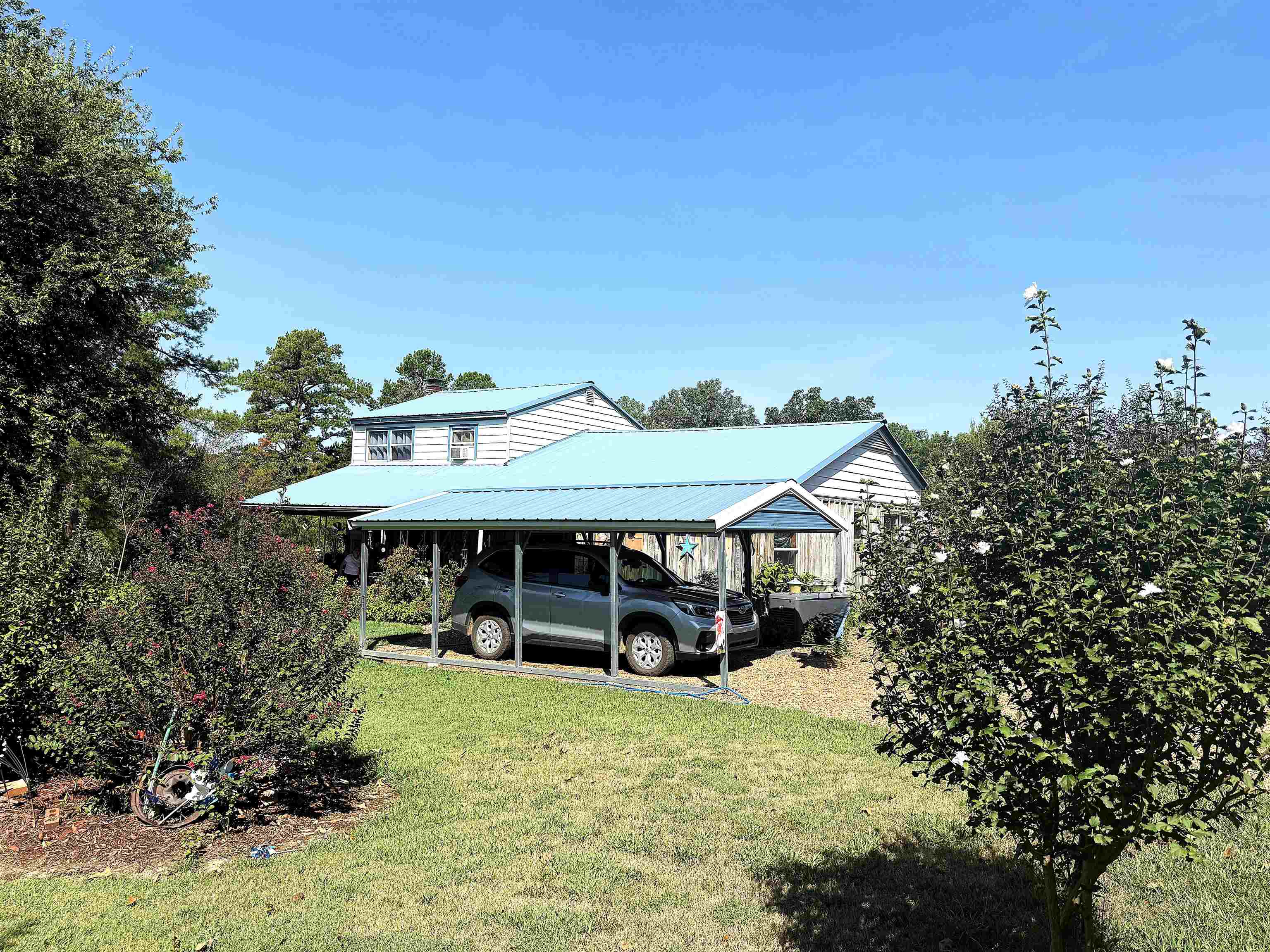 1172 S Boswell Road Property Photo 4