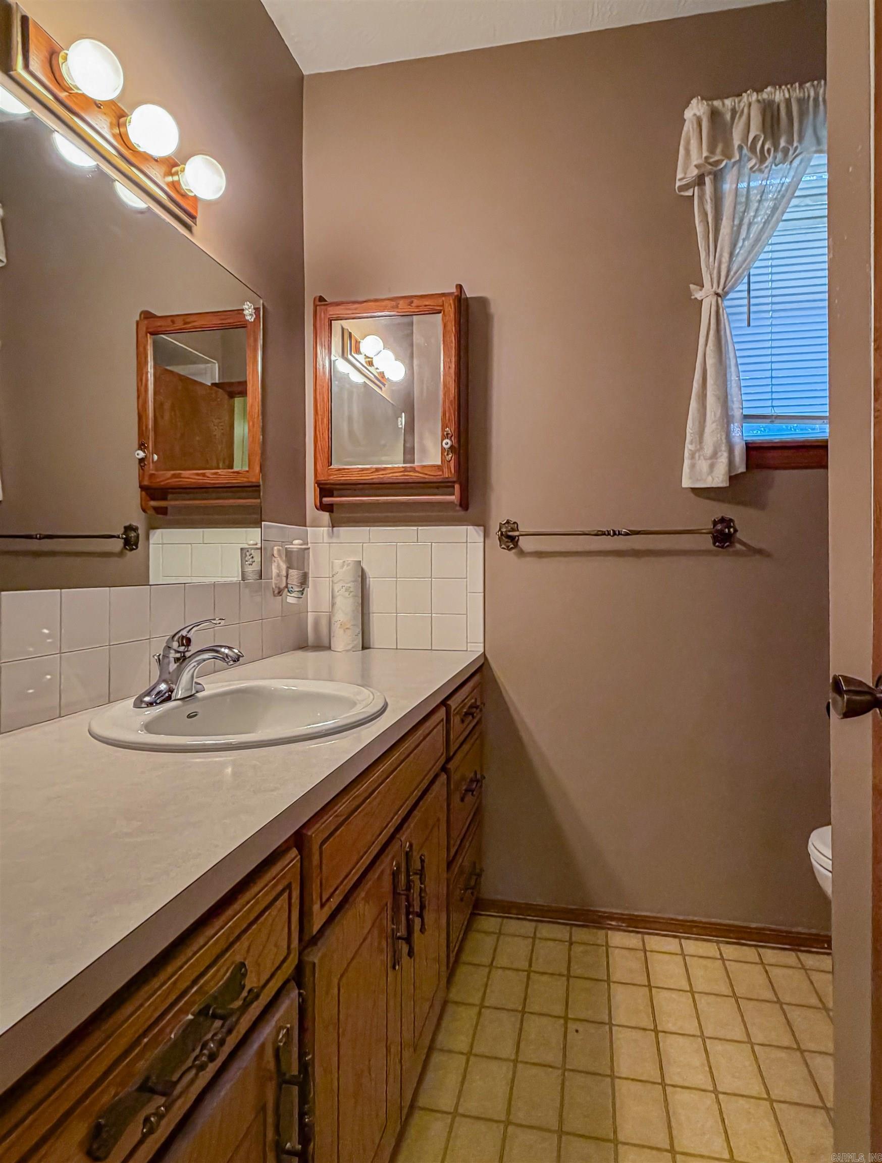 1237 Mc 7023 Property Photo 38
