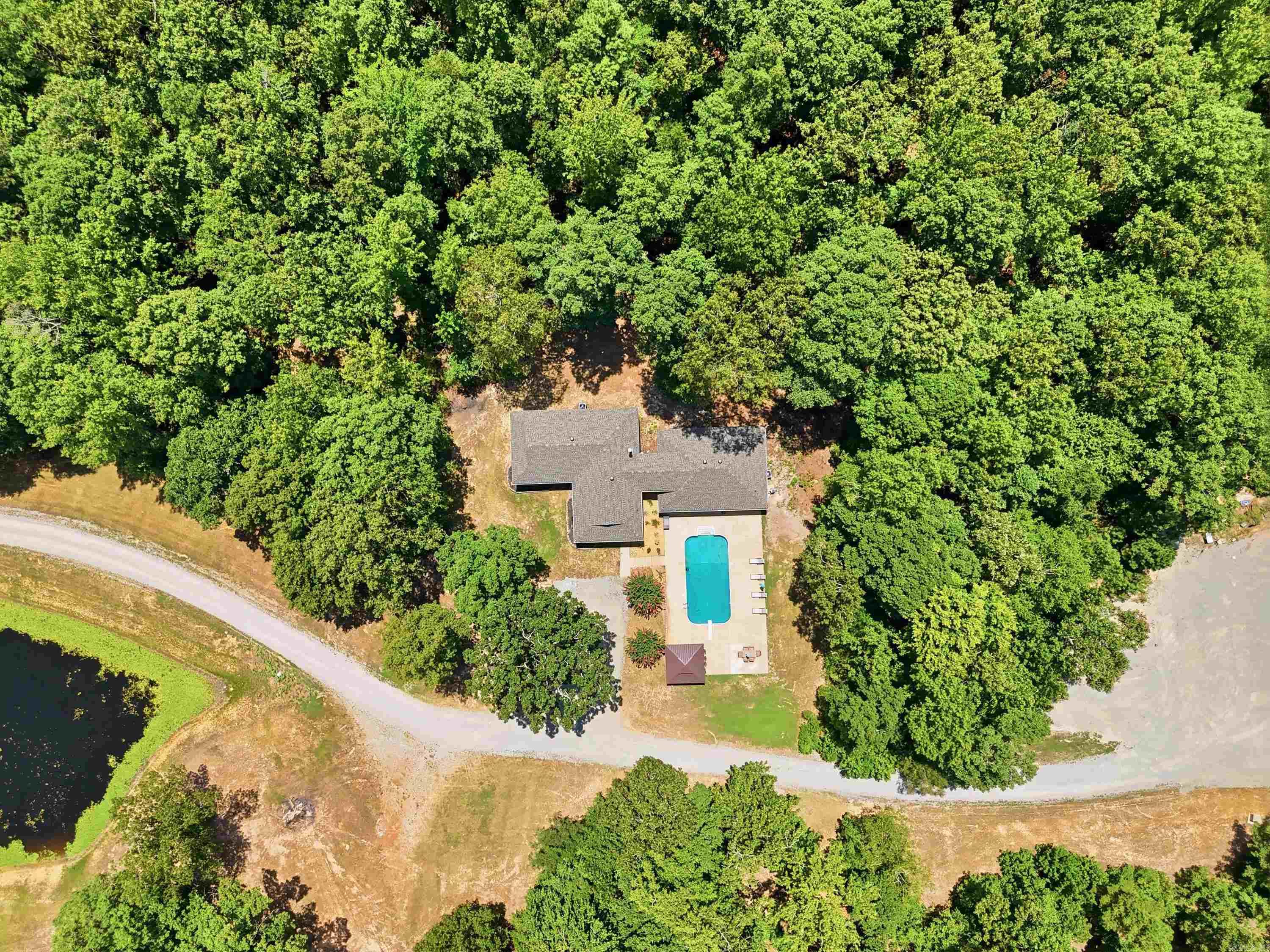 4051 Bauxite Cutoff Rd Property Photo 4