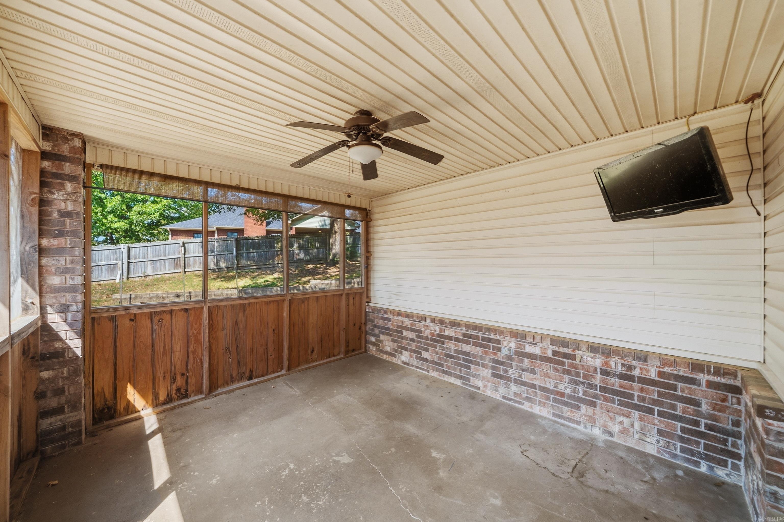 115 Gregory Place Property Photo 40