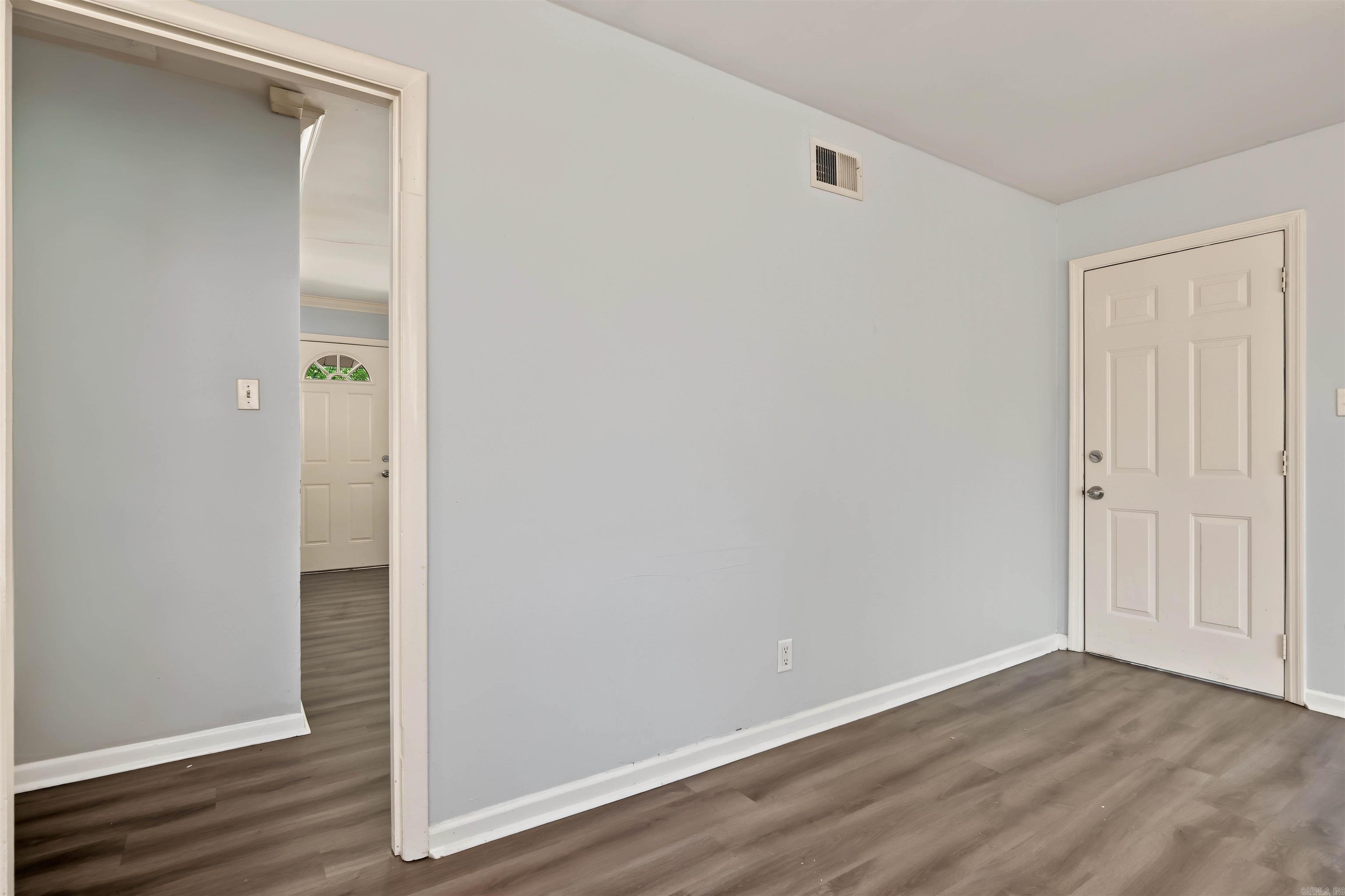 3003 Bermuda Lane Property Photo 8