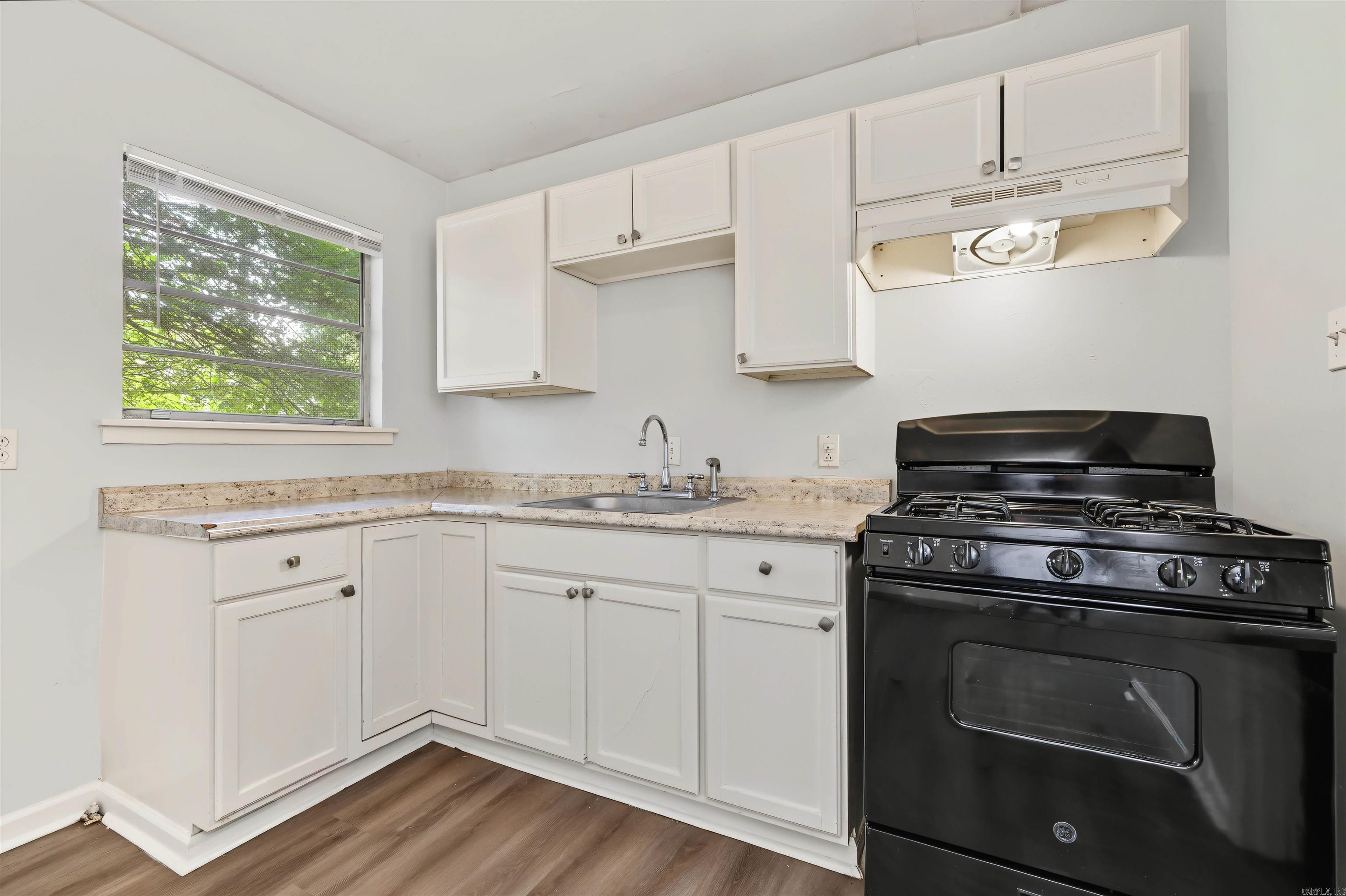 3003 Bermuda Lane Property Photo 12