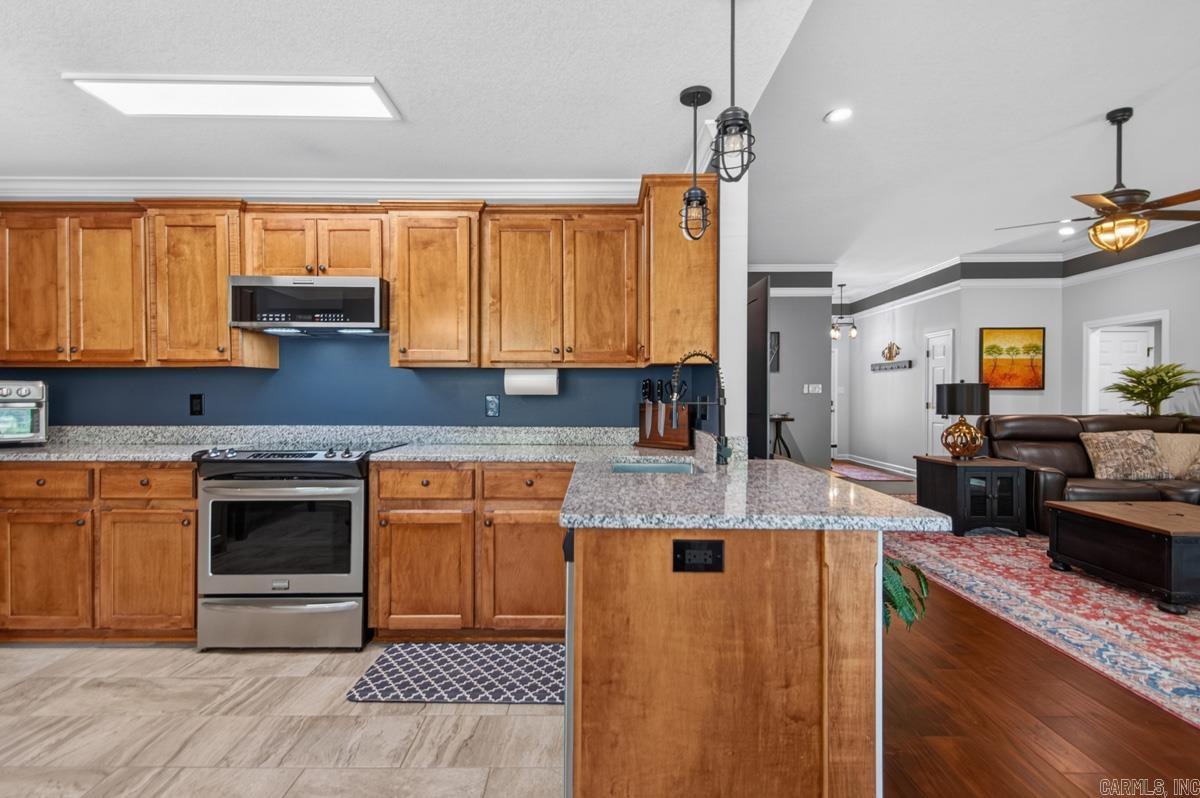 409 S Shady Lane Property Photo 15