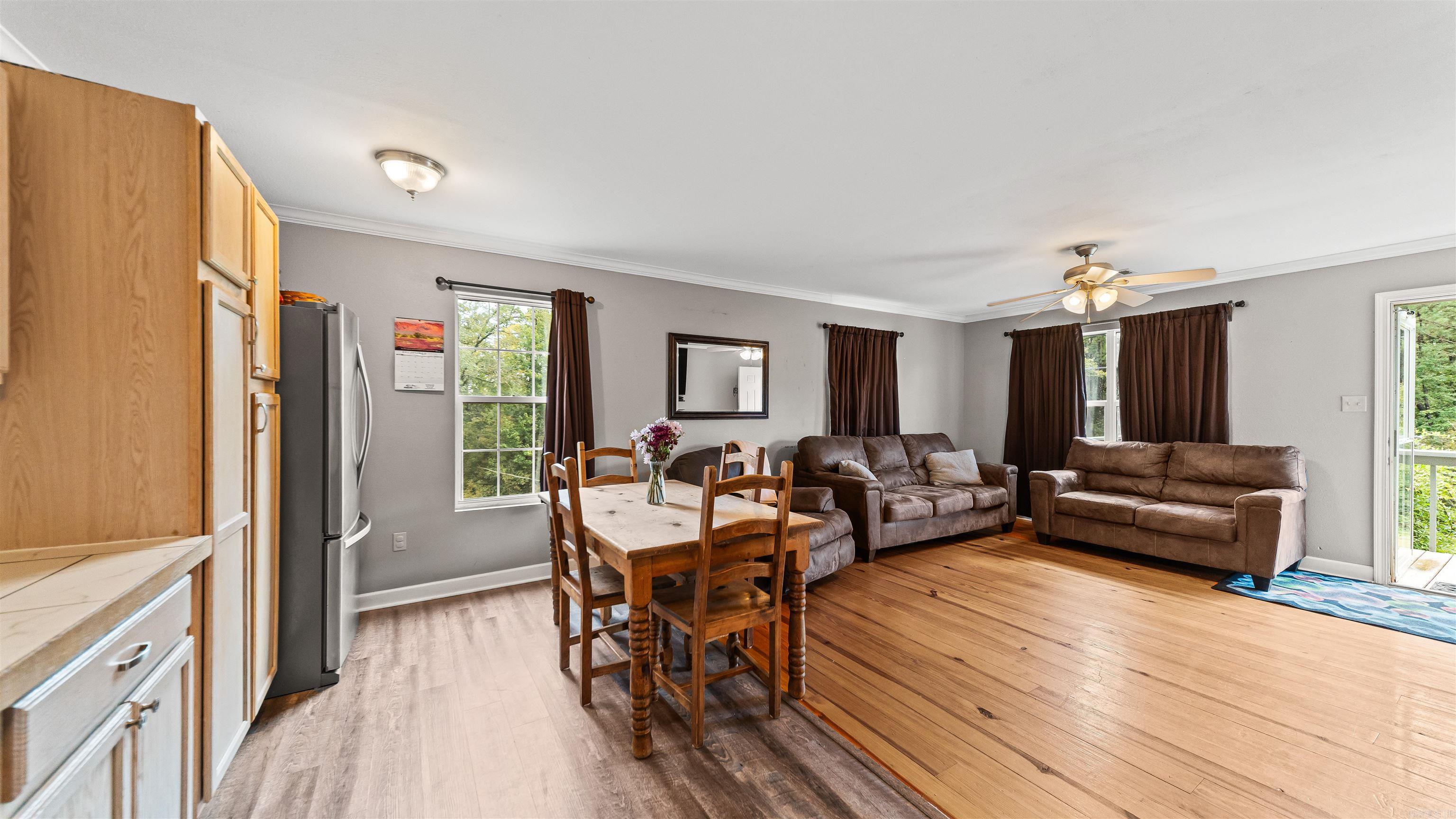 6084 Ziegler Property Photo 10