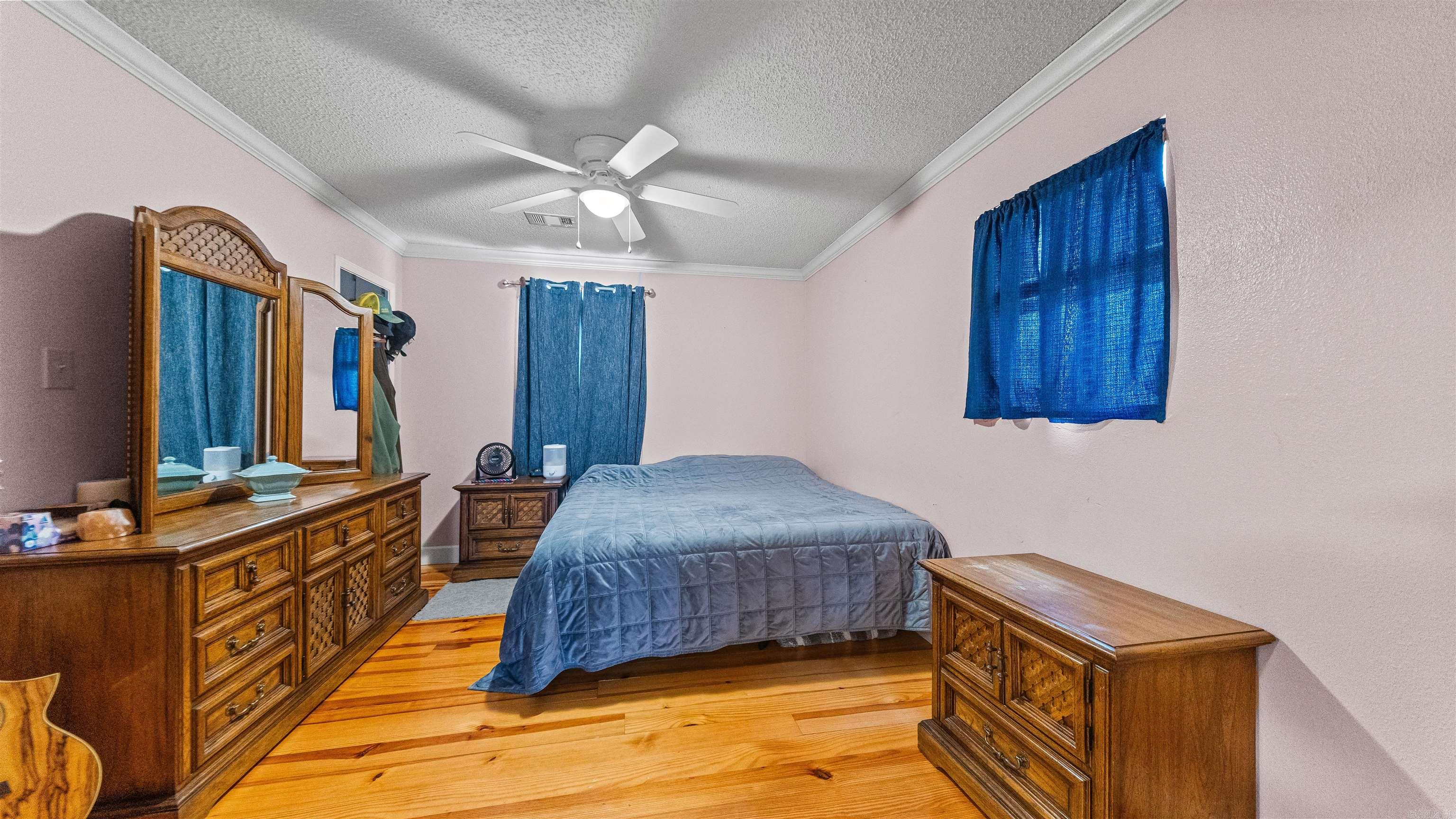 6084 Ziegler Property Photo 15