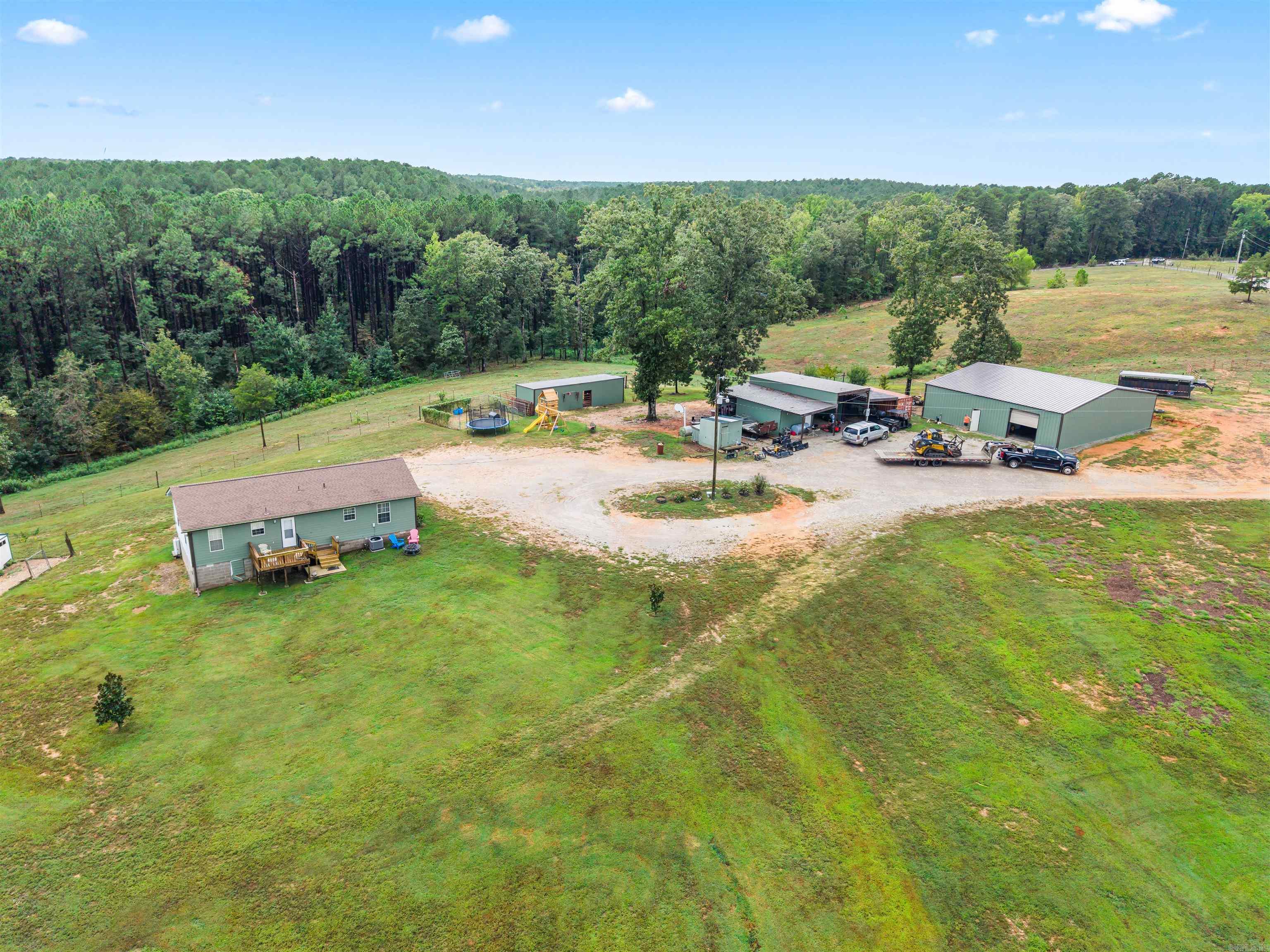 6084 Ziegler Property Photo 28