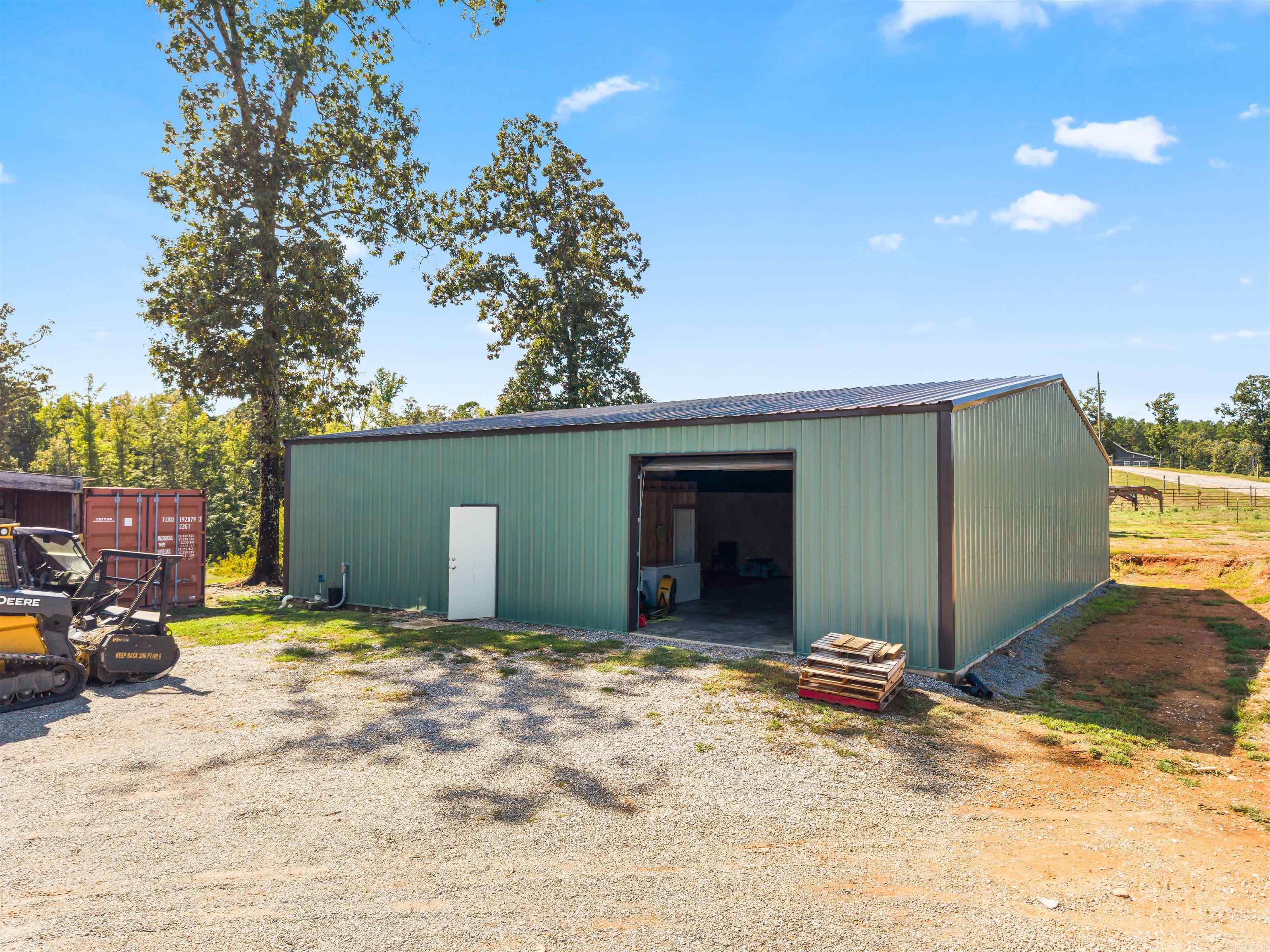 6084 Ziegler Property Photo 38